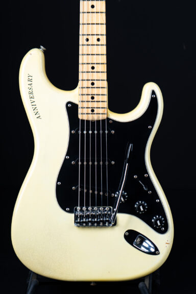 1979 Fender Stratocaster 25th Anniversary - Pearl White