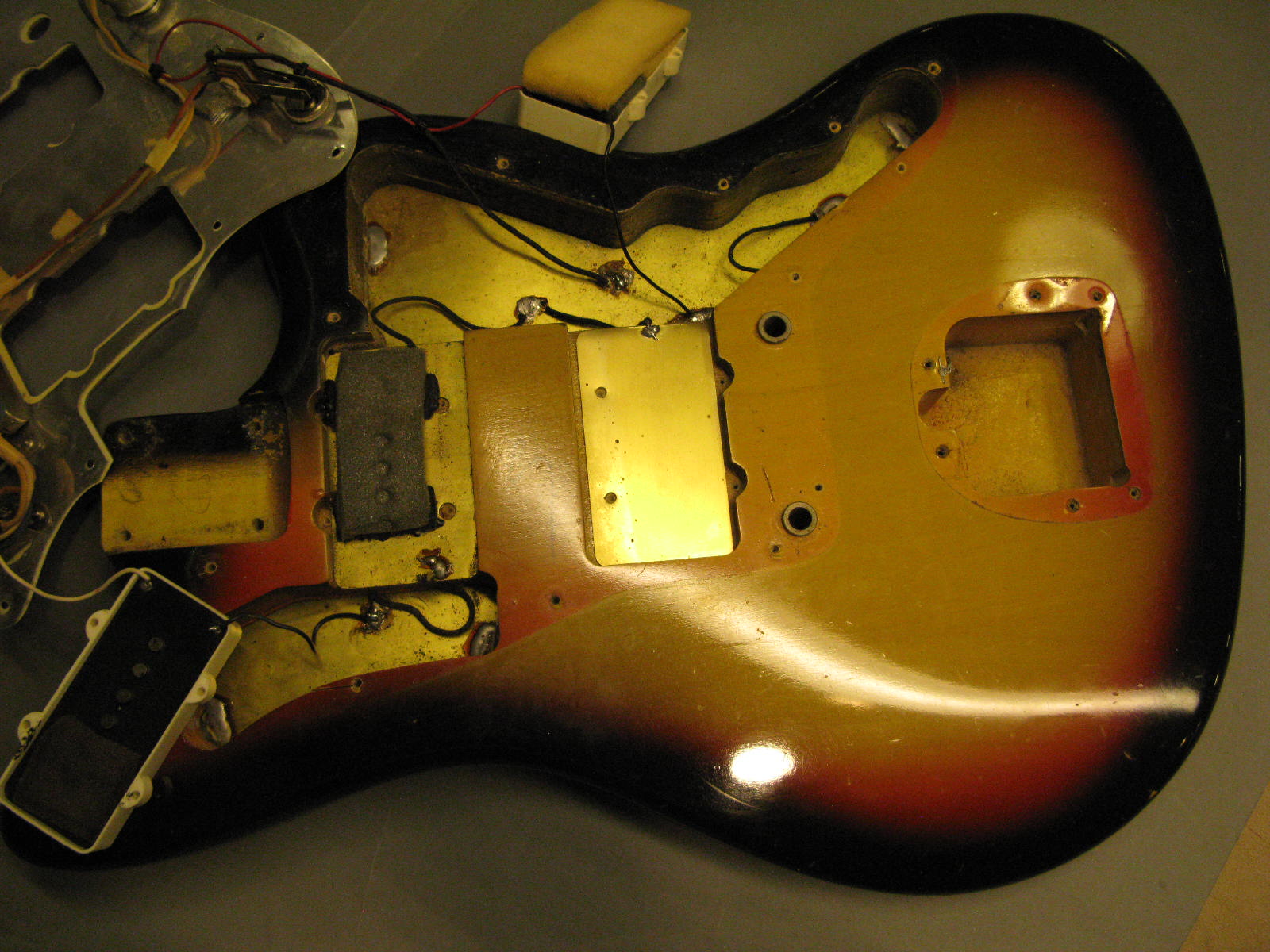 1966 Fender Jazzmaster – Sunburst