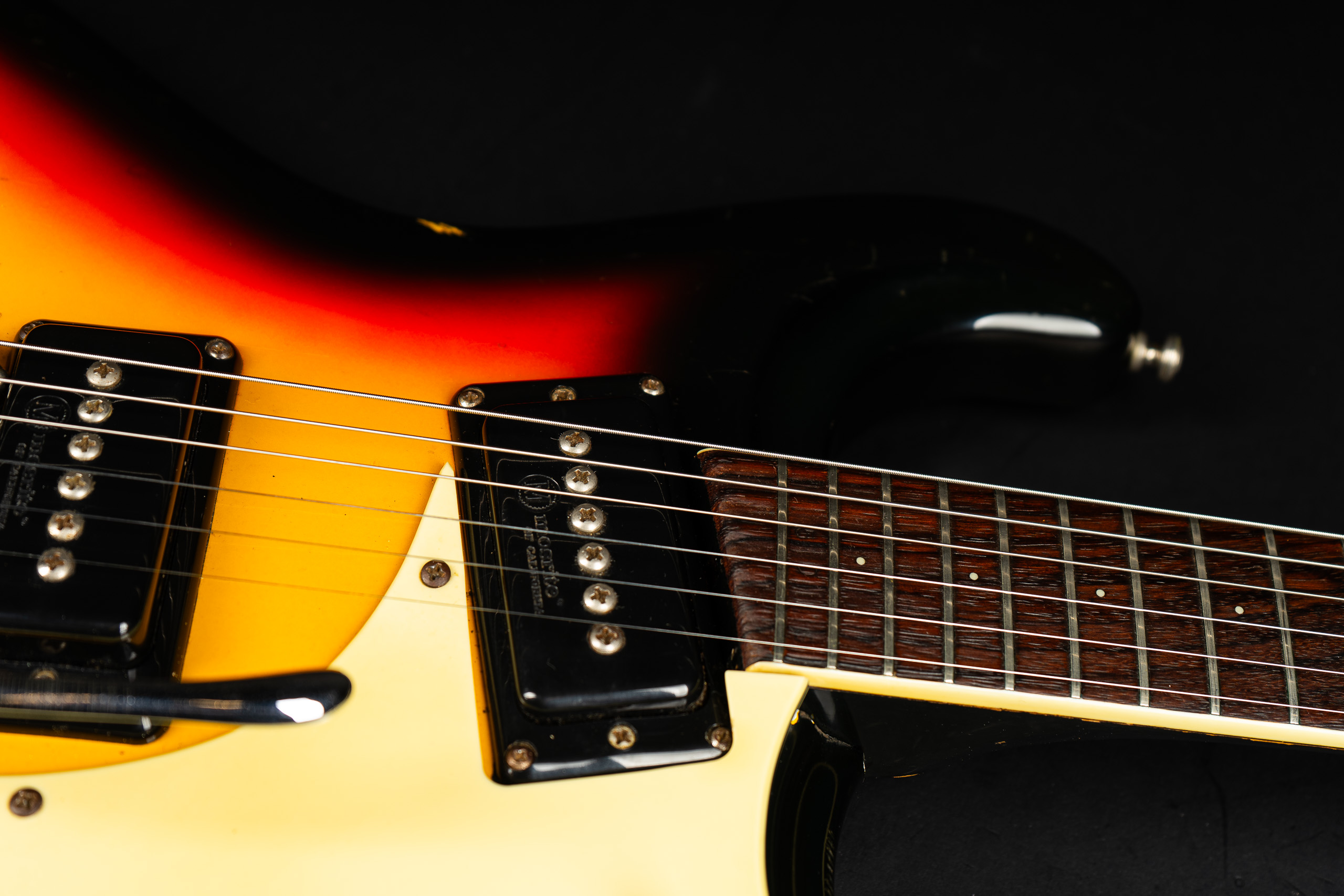 1966 Mosrite Ventures MK-I - Sunburst - GuitarPoint