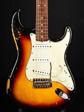 1963 Fender Stratocaster - Sunburst