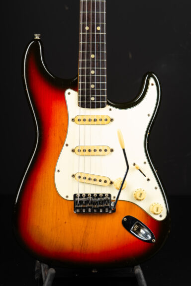1973 Fender Stratocaster - Sunburst 3,38Kg