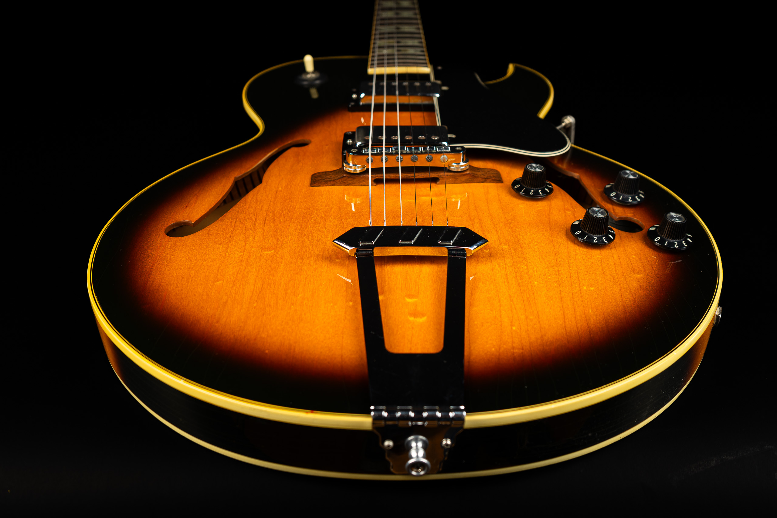 1976 Gibson ES-175 TD - Sunburst - GuitarPoint
