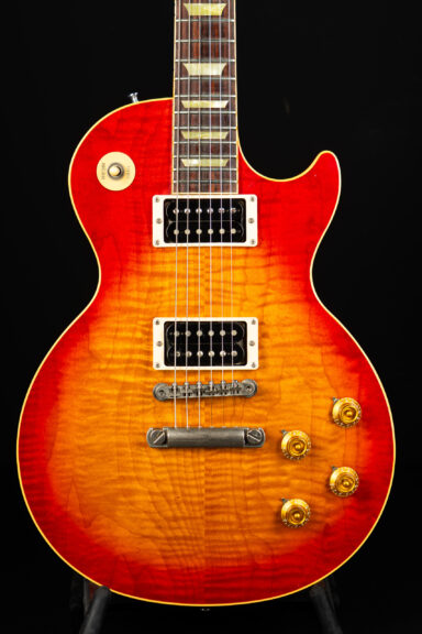 1996 Gibson Les Paul Classic Plus - Sunburst