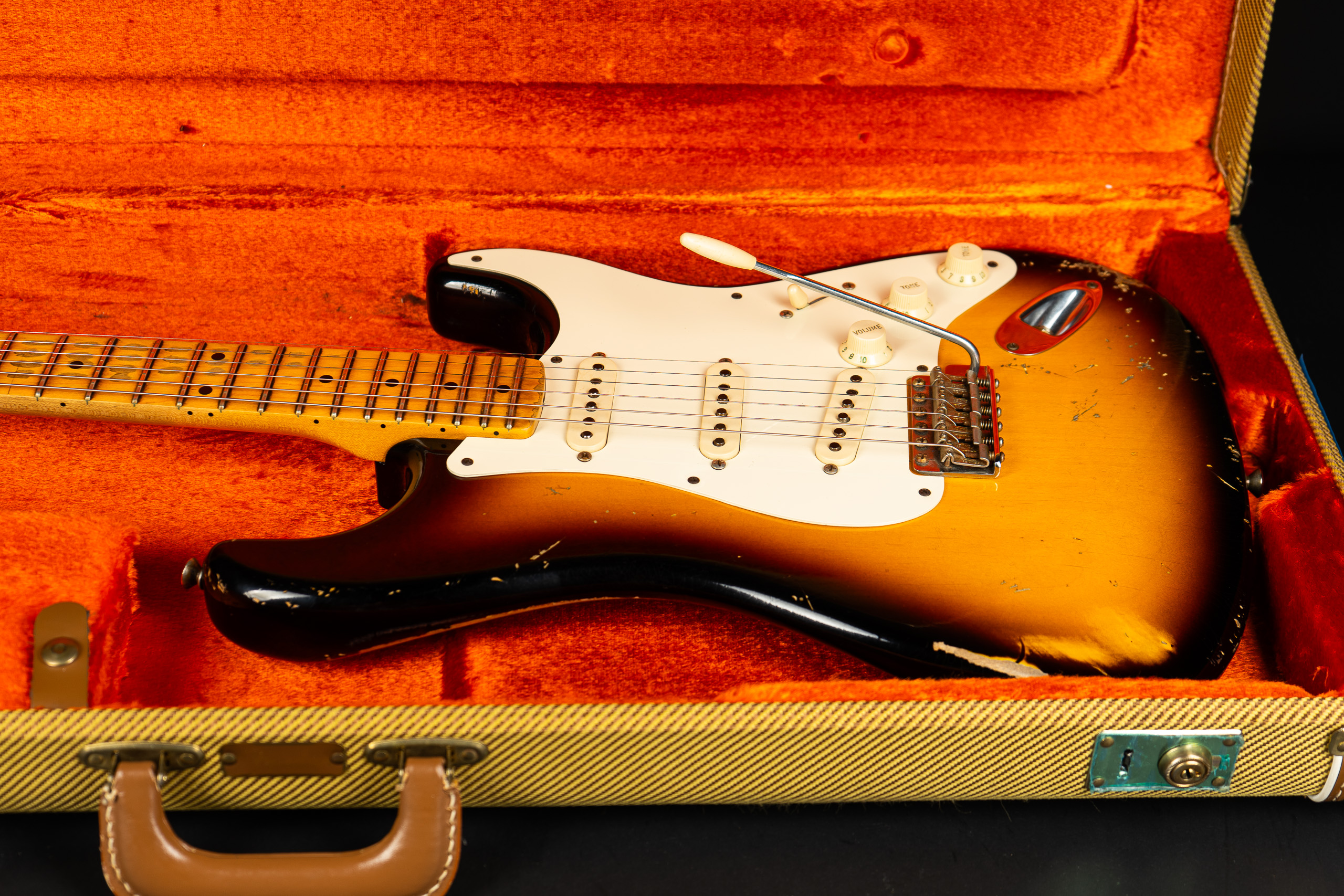 ★Custom HardRelic Sunburst Stratocaster★ 2009 Fender Custom Shop 1957 Stratocaster Heavy Relic - Sunburst