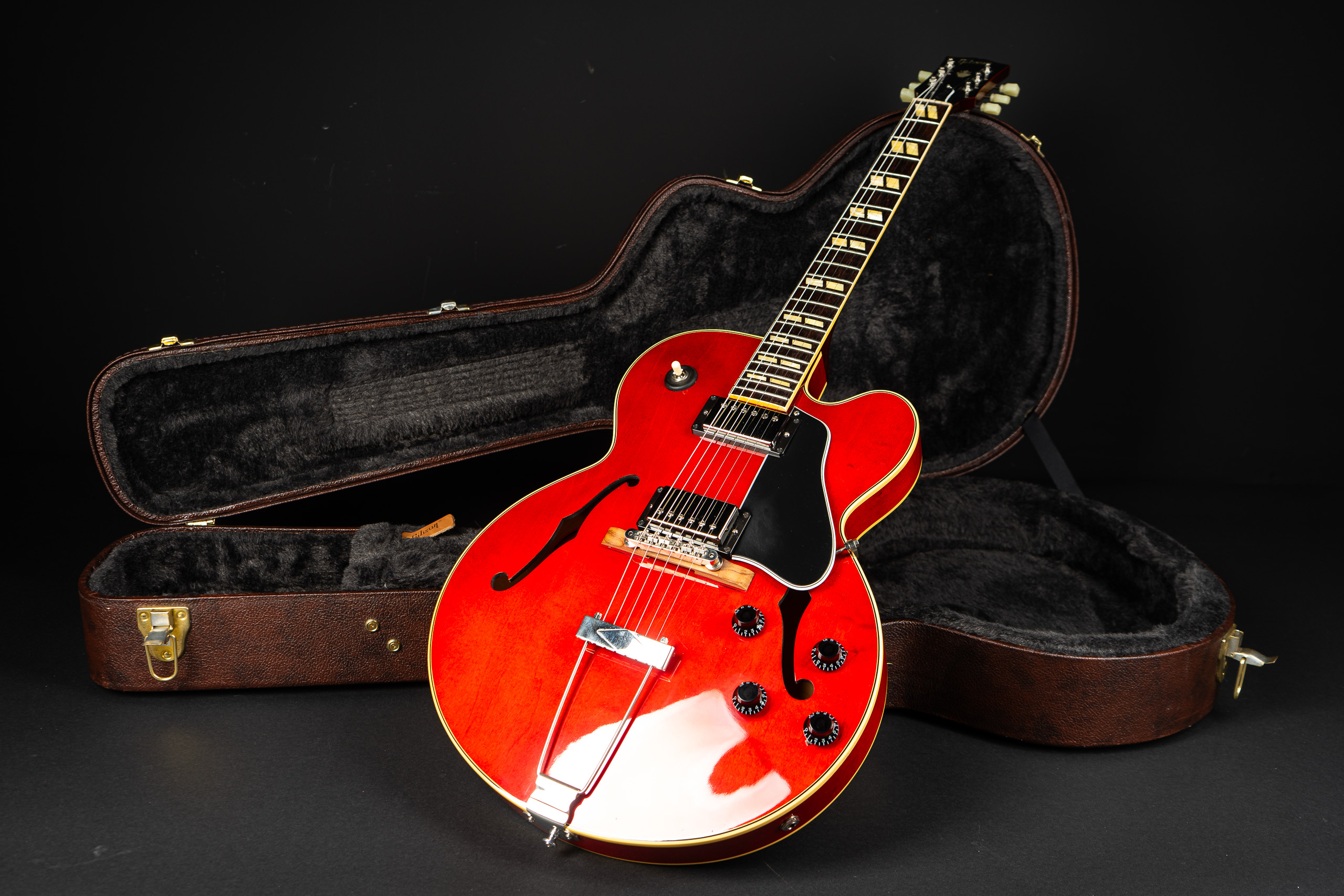 2016 Gibson Memphis Custom Shop ES-275 - Cherry - GuitarPoint
