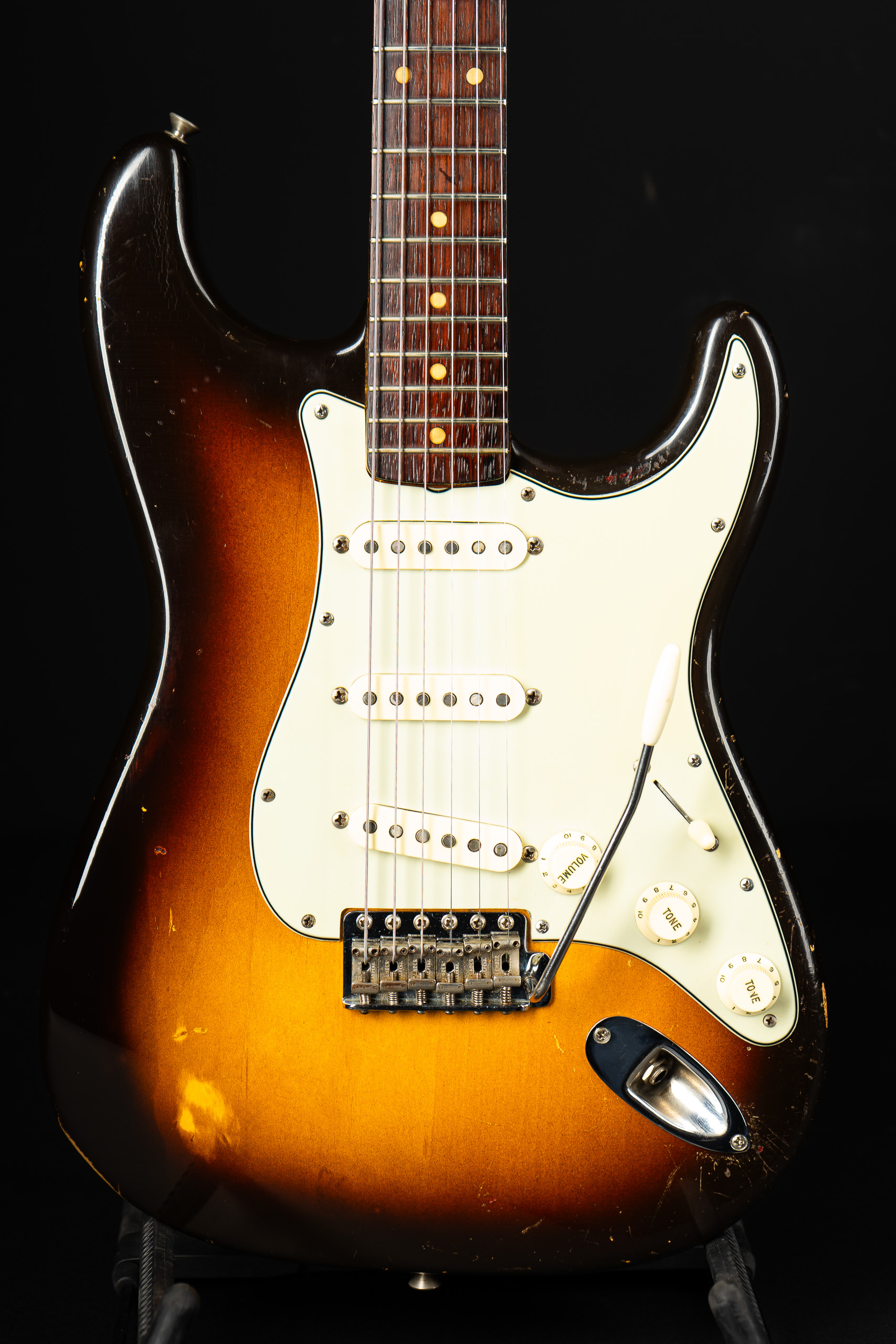 1960 Fender Stratocaster – Sunburst – GuitarPoint