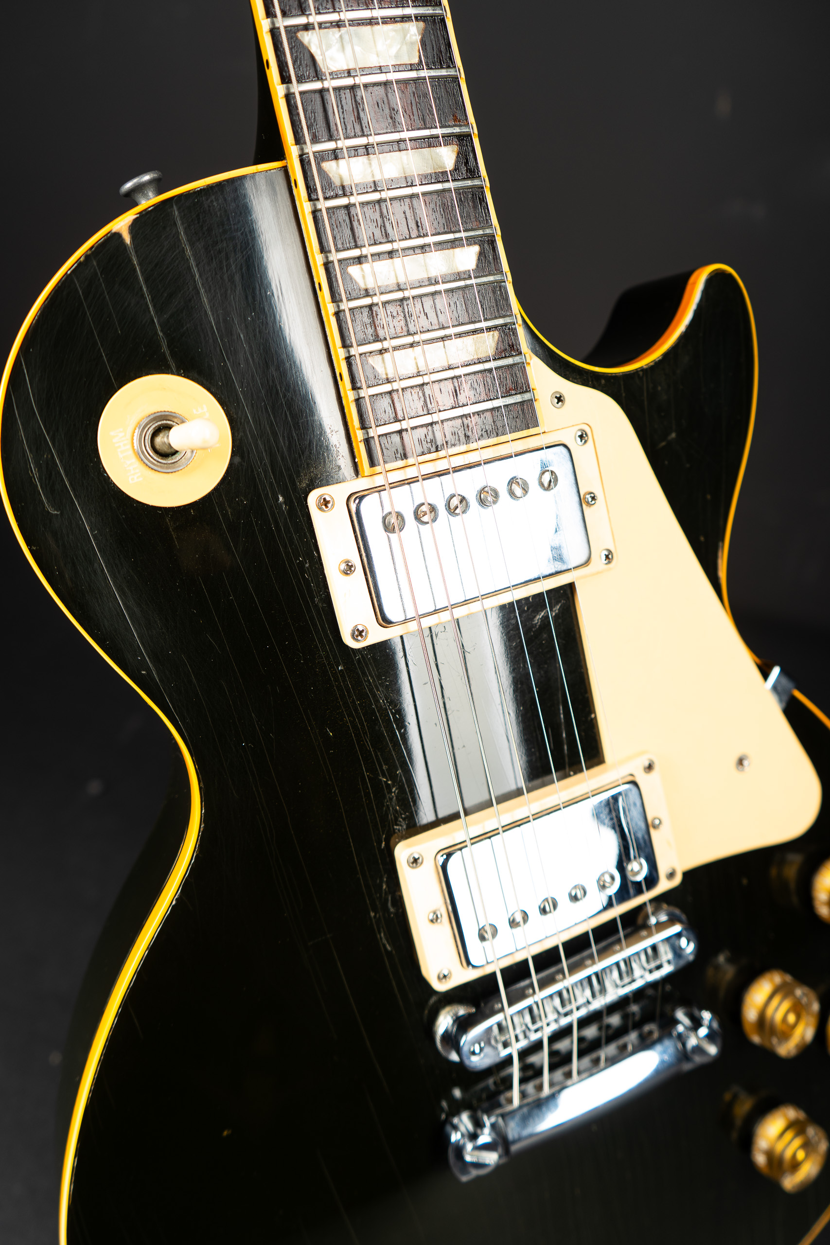 1995 Gibson Les Paul Standard - Ebony - GuitarPoint
