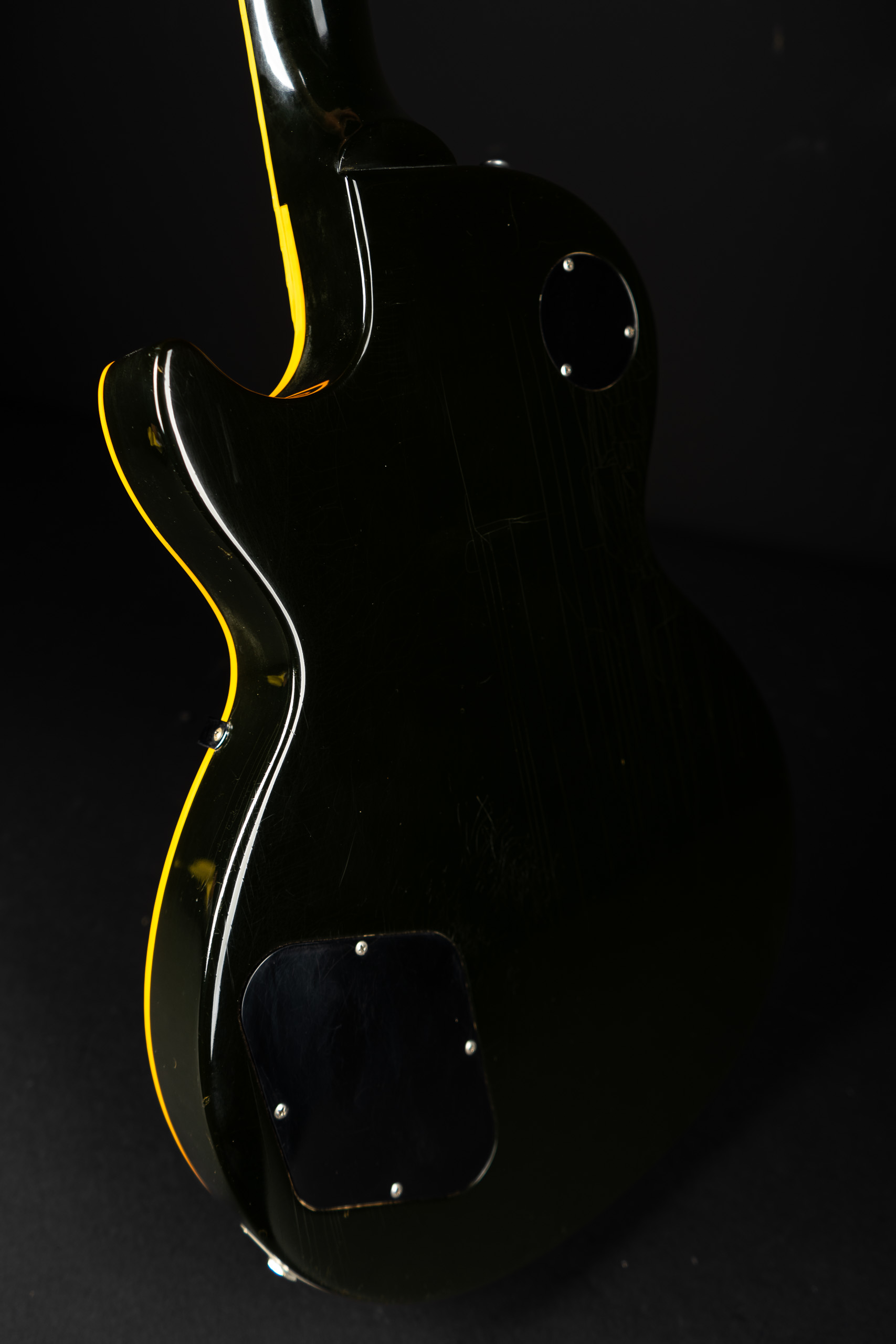 ギター Gibson LesPaul Standard Ebony 1995 1995 Gibson Les Paul Standard - Ebony - GuitarPoint
