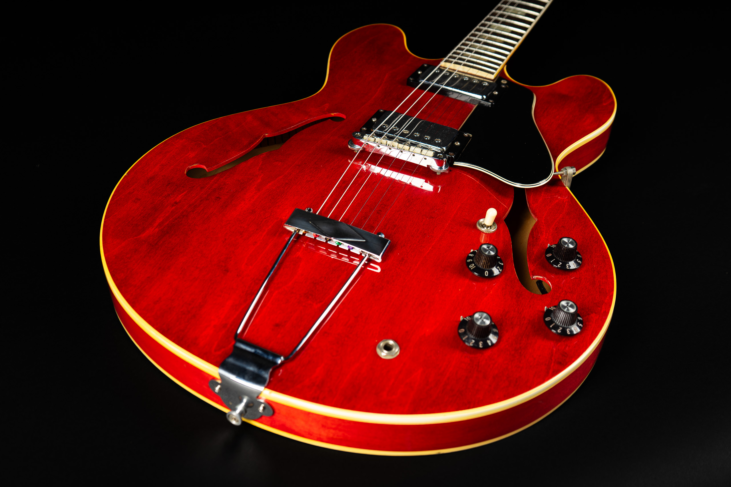 1970 Gibson ES-335 TD - Cherry - GuitarPoint