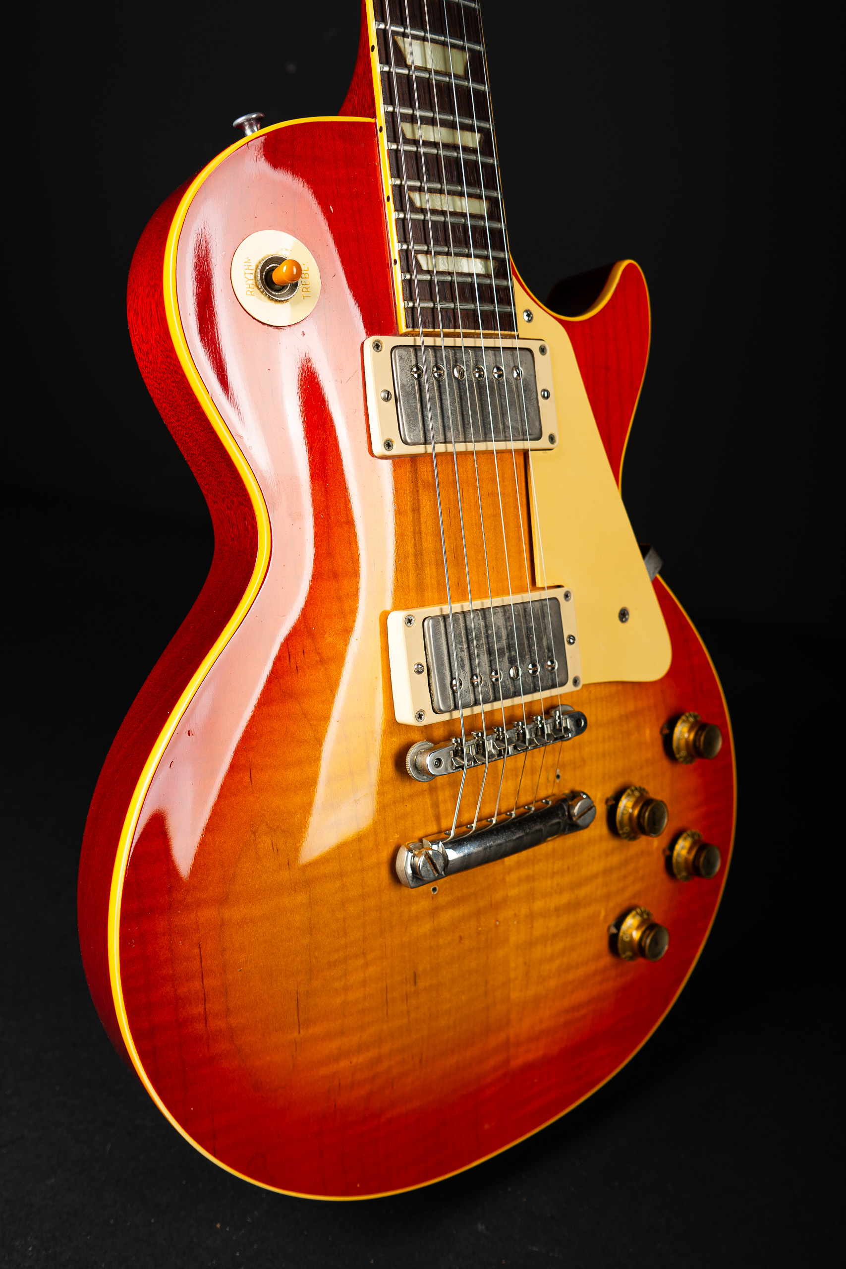 1960 Gibson Les Paul Standard - Sunburst - GuitarPoint