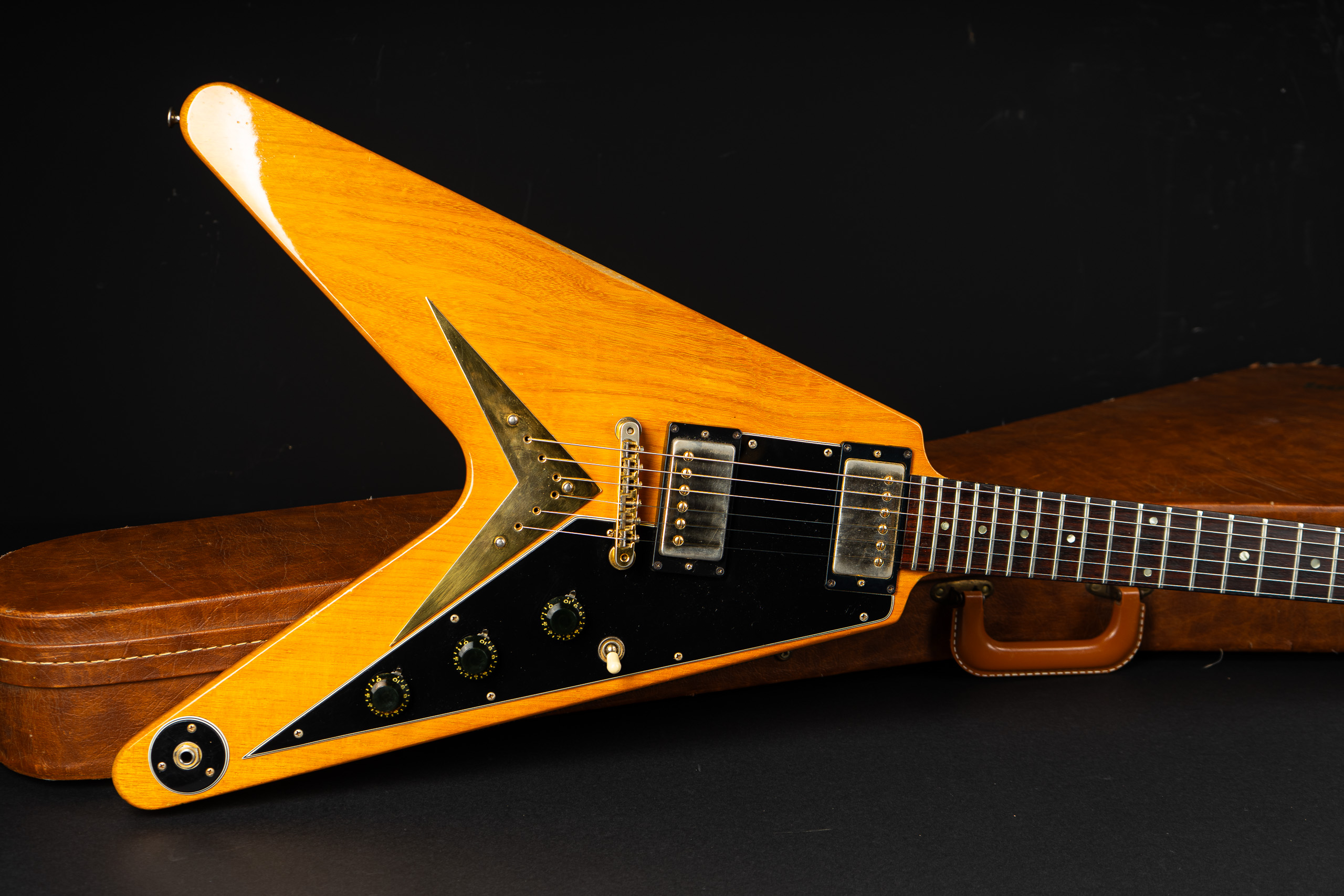 1982 Gibson Flying V Heritage Series - Korina - GuitarPoint