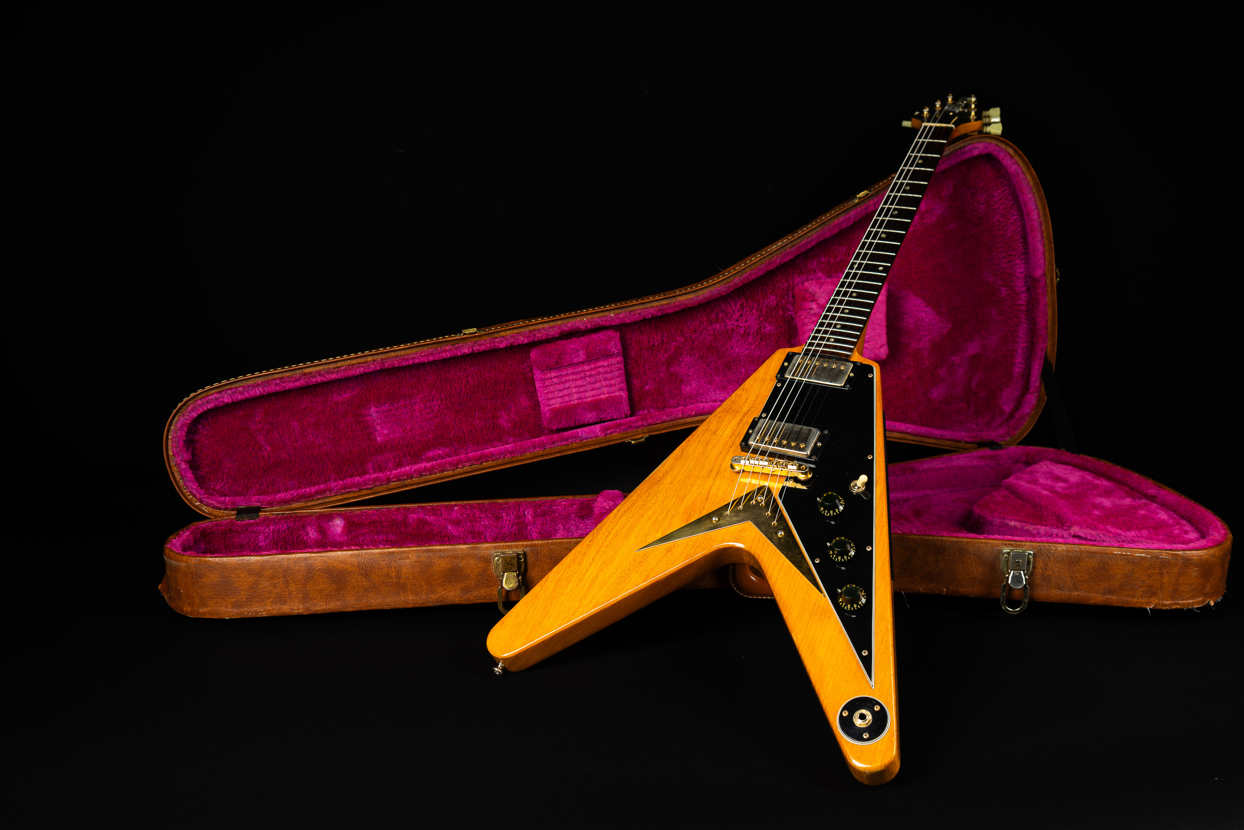 1982 Gibson Flying V Heritage Series - Korina - GuitarPoint