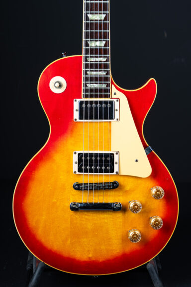 1979 Gibson Les Paul Standard – Cherry Sunburst