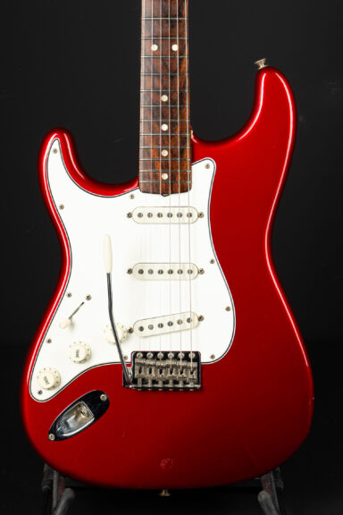 1965 Fender Stratocaster - Candy Apple Red Lefthand