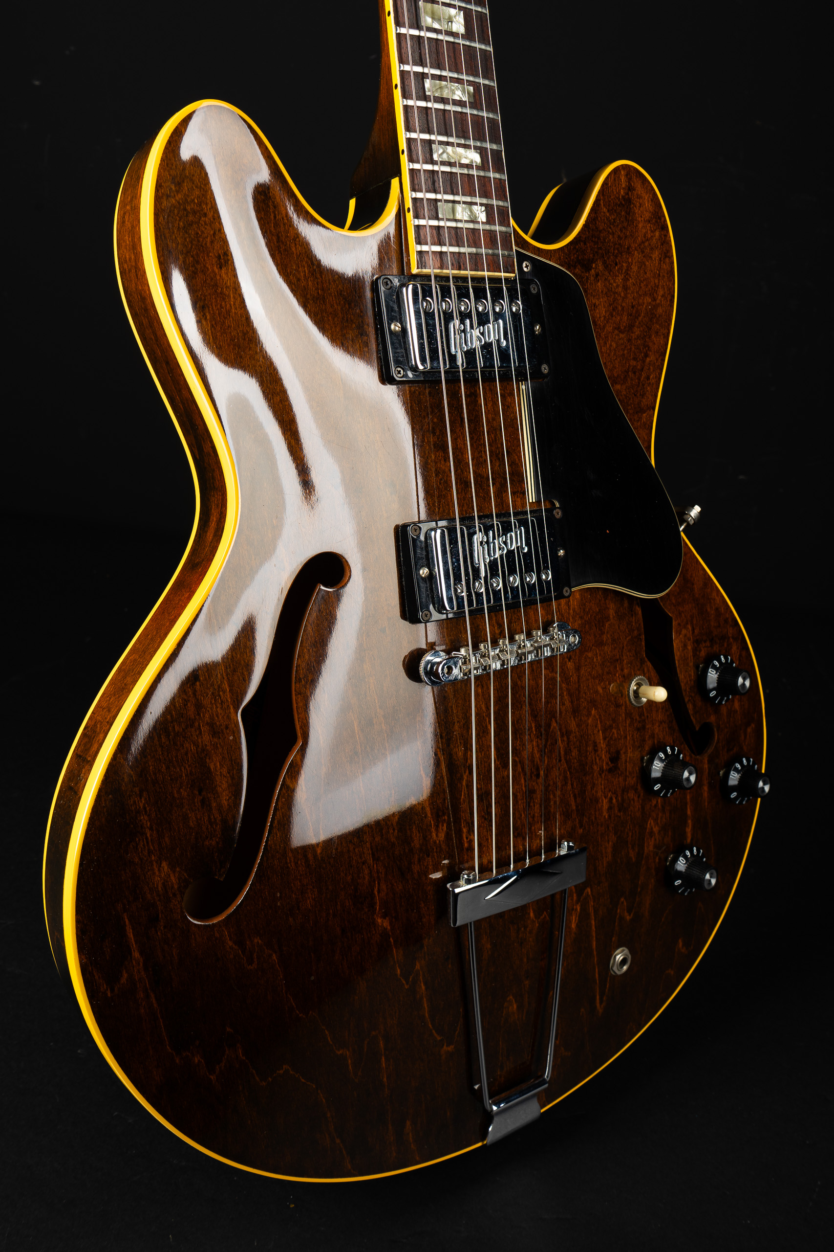 1972 Gibson ES-335 TD - Walnut - GuitarPoint