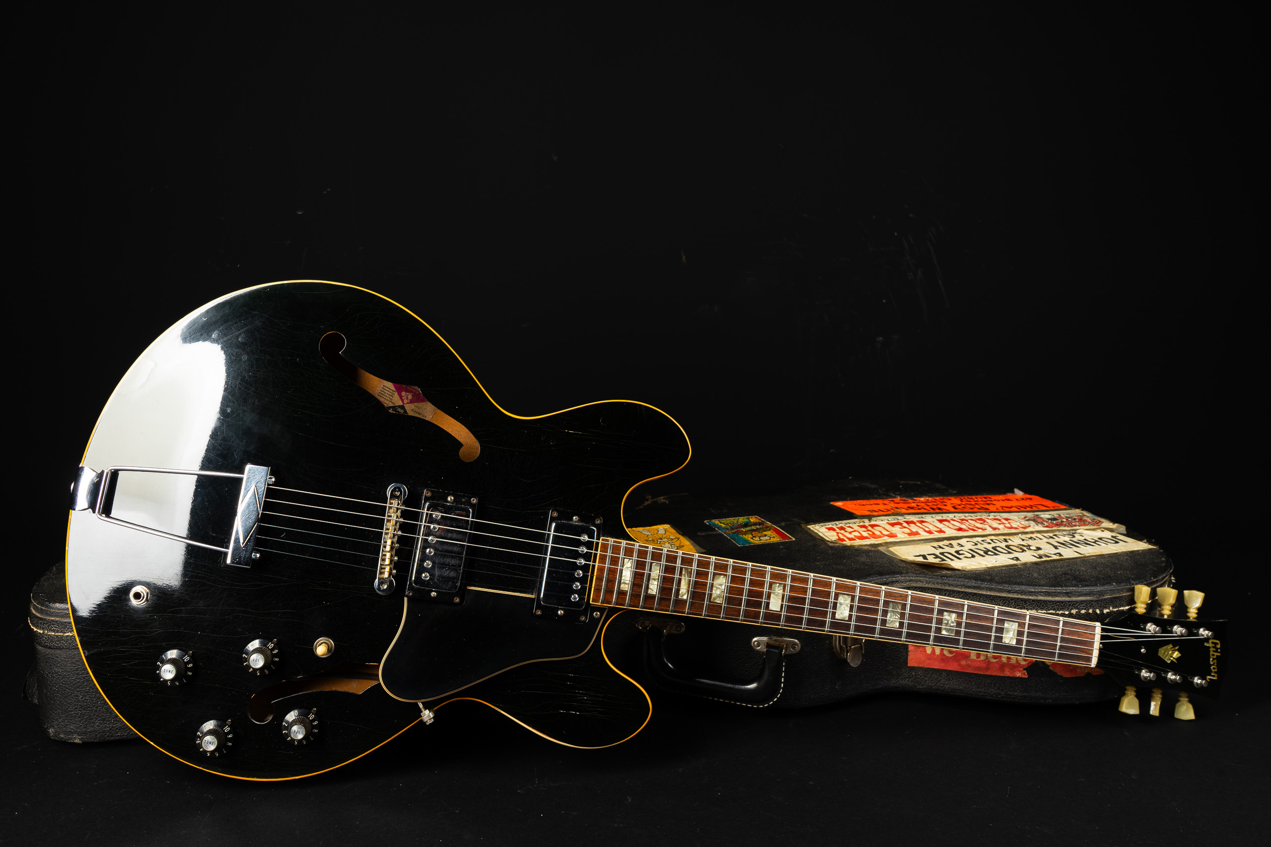 1974 Gibson ES-335 TD - Ebony - GuitarPoint
