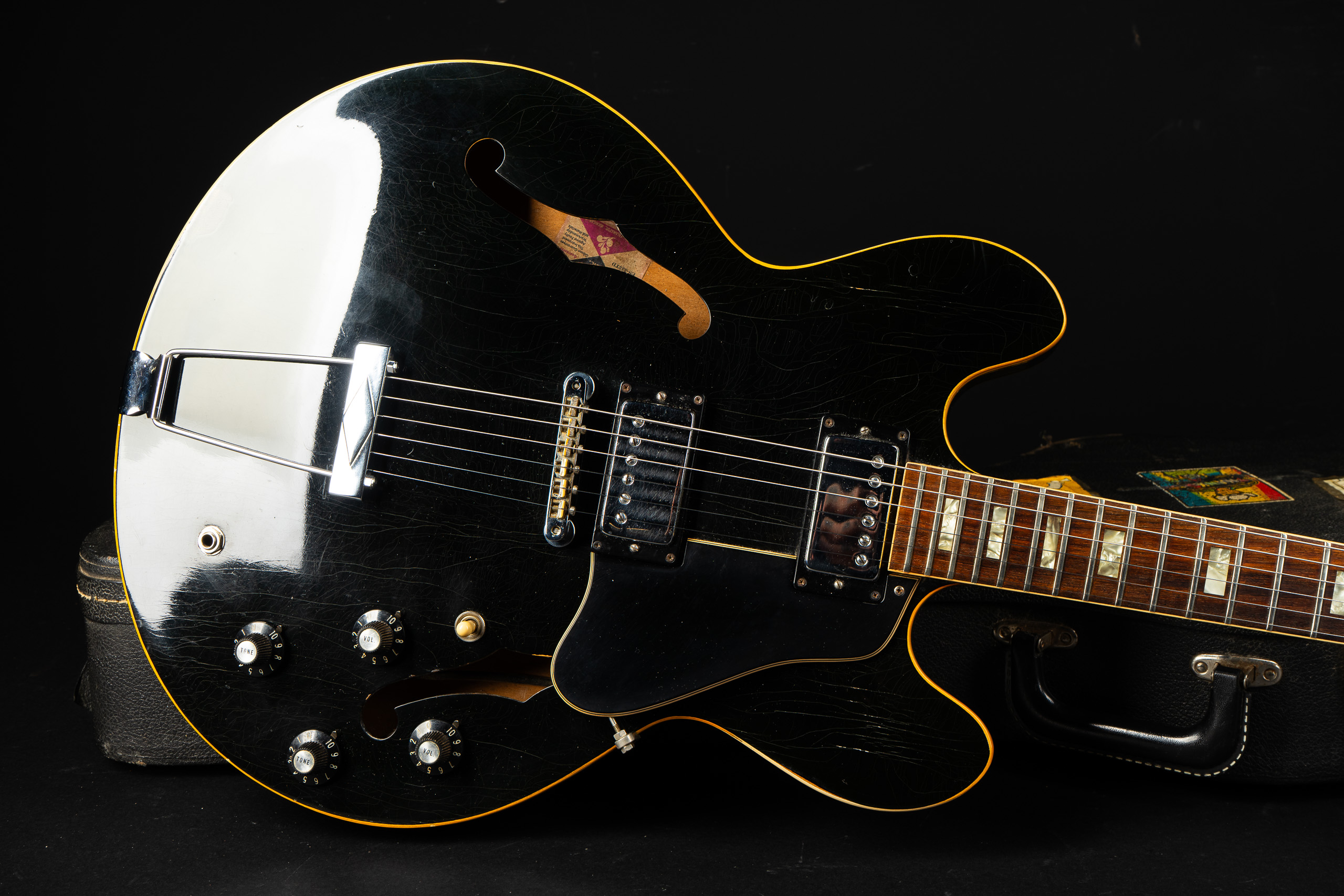 1974 Gibson ES-335 TD - Ebony - GuitarPoint