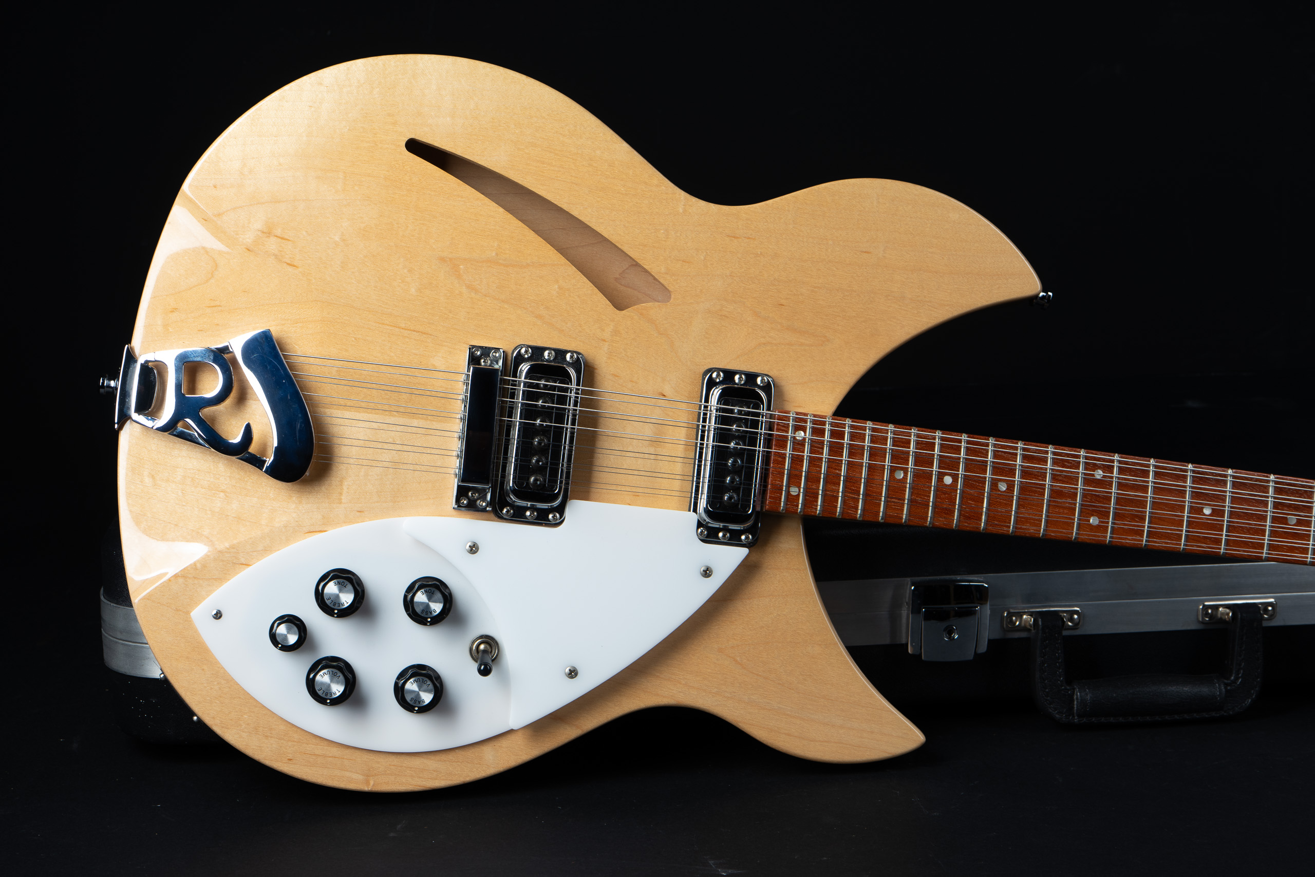 2008 Rickenbacker 330/12 - Mapleglo - GuitarPoint
