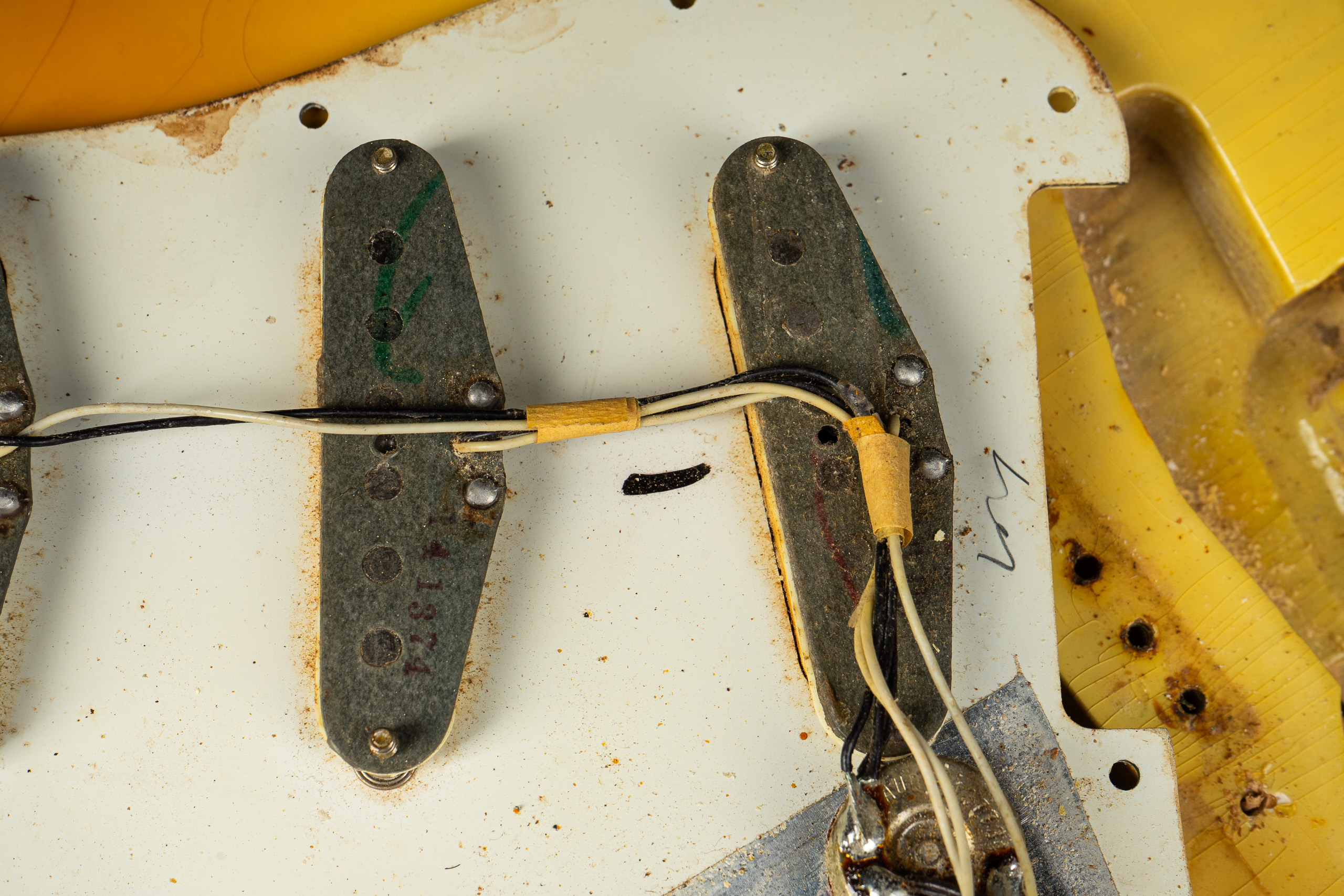 1974 Fender Stratocaster – Blond