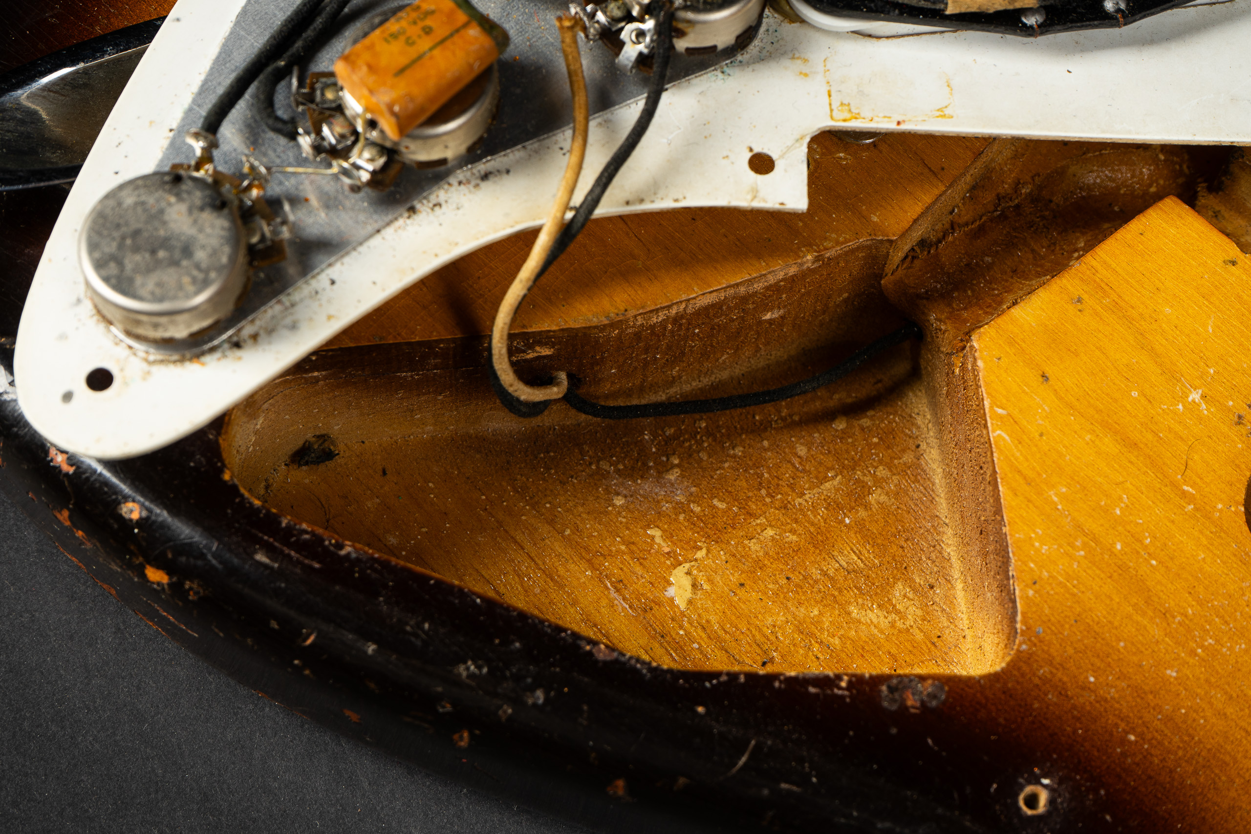 1956 Fender Stratocaster – Sunburst