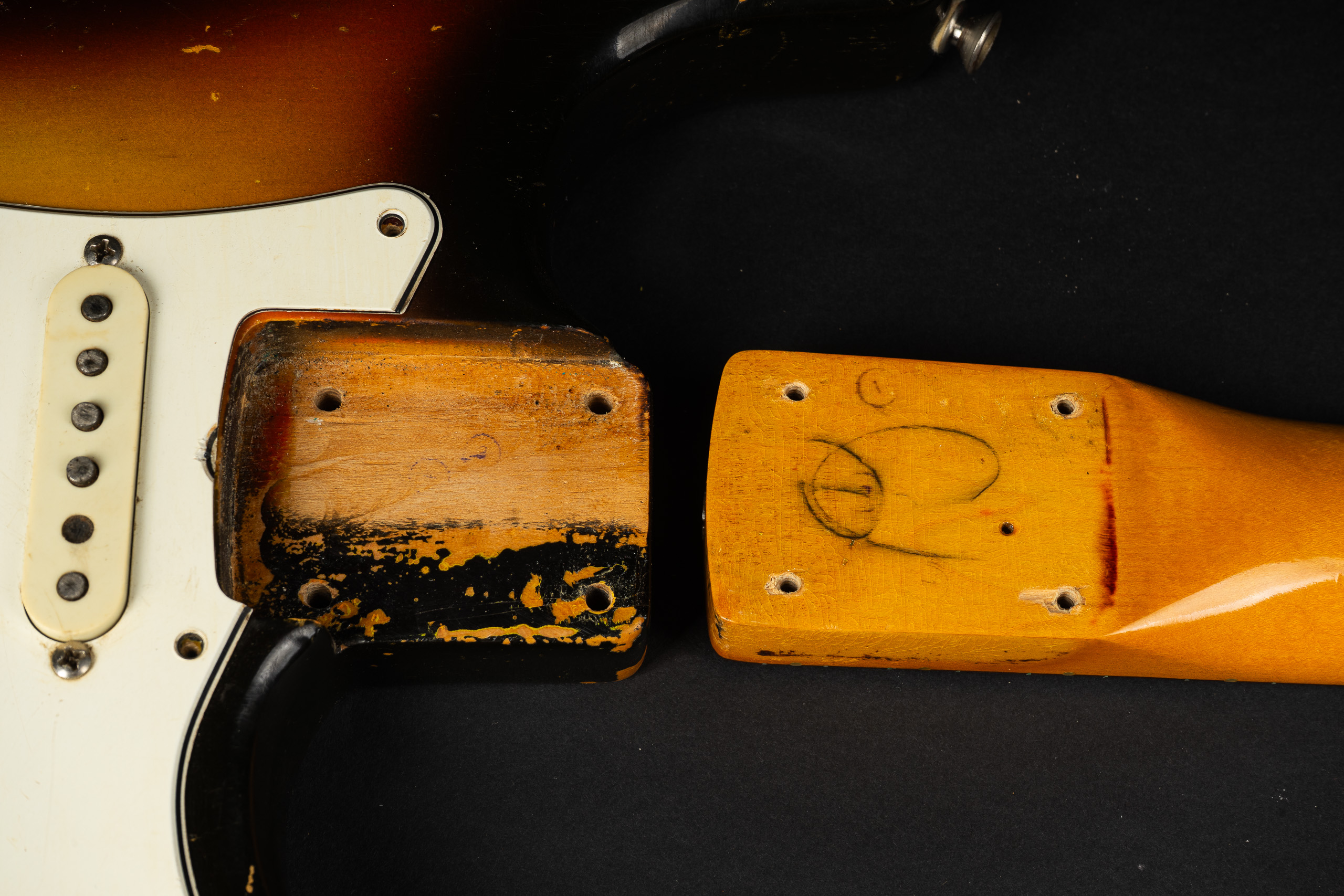 1967 Fender Stratocaster – Sunburst