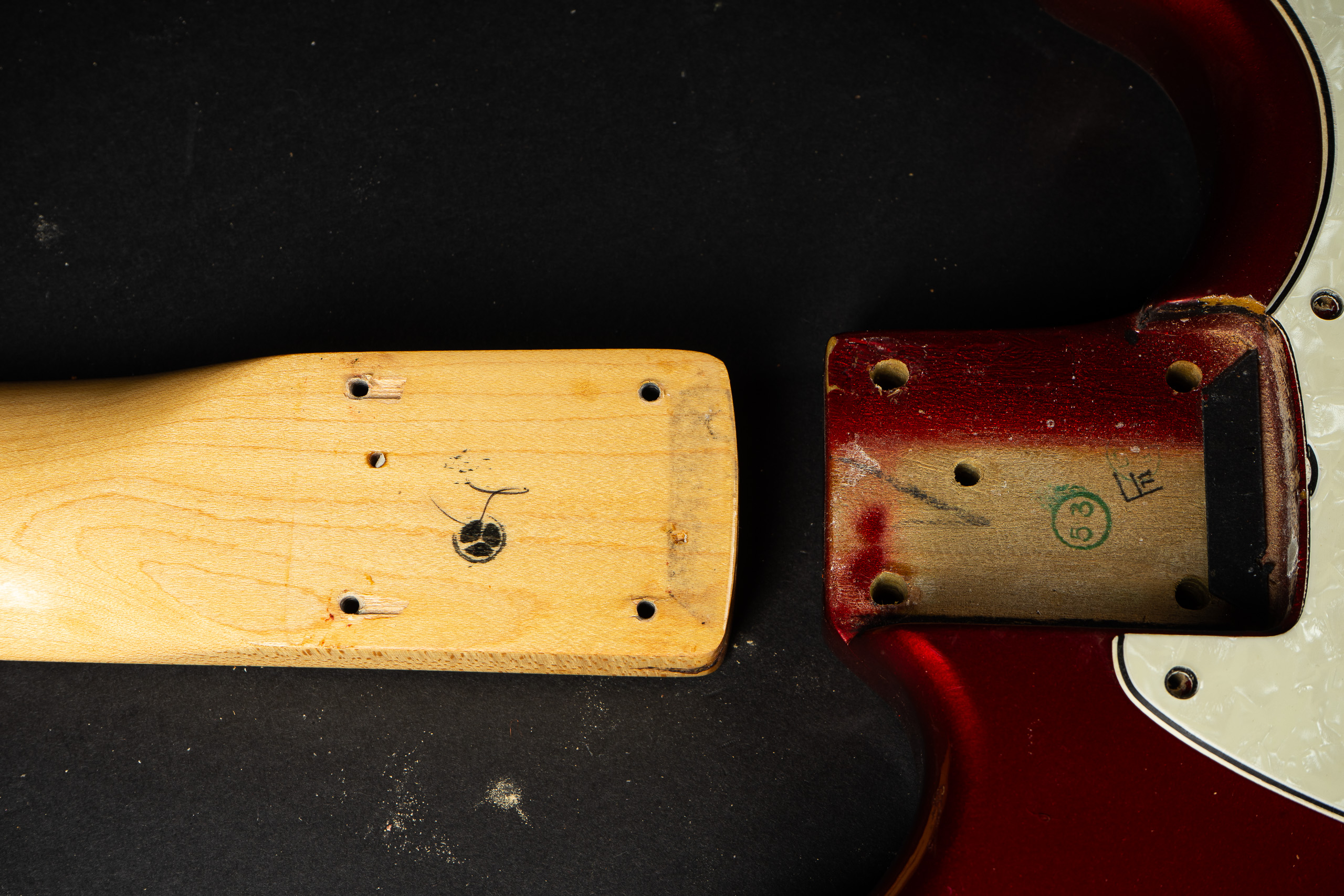 1970 Fender Mustang – Competition Red (1969 serial/neck)