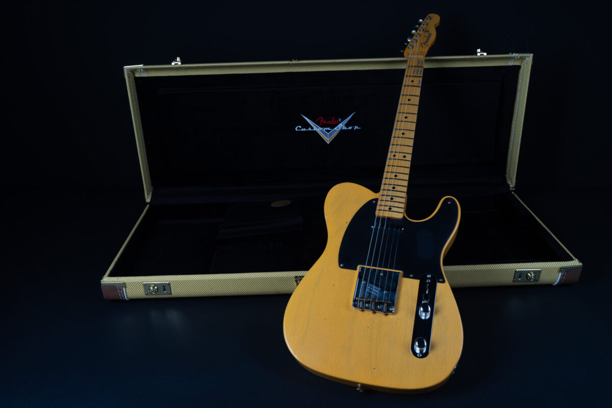 Fender Custom Shop 1951 Nocaster JRN - Aged Nocaster Blonde - GuitarPoint