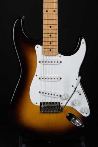 1956 Fender Stratocaster - Sunburst (near mint!)