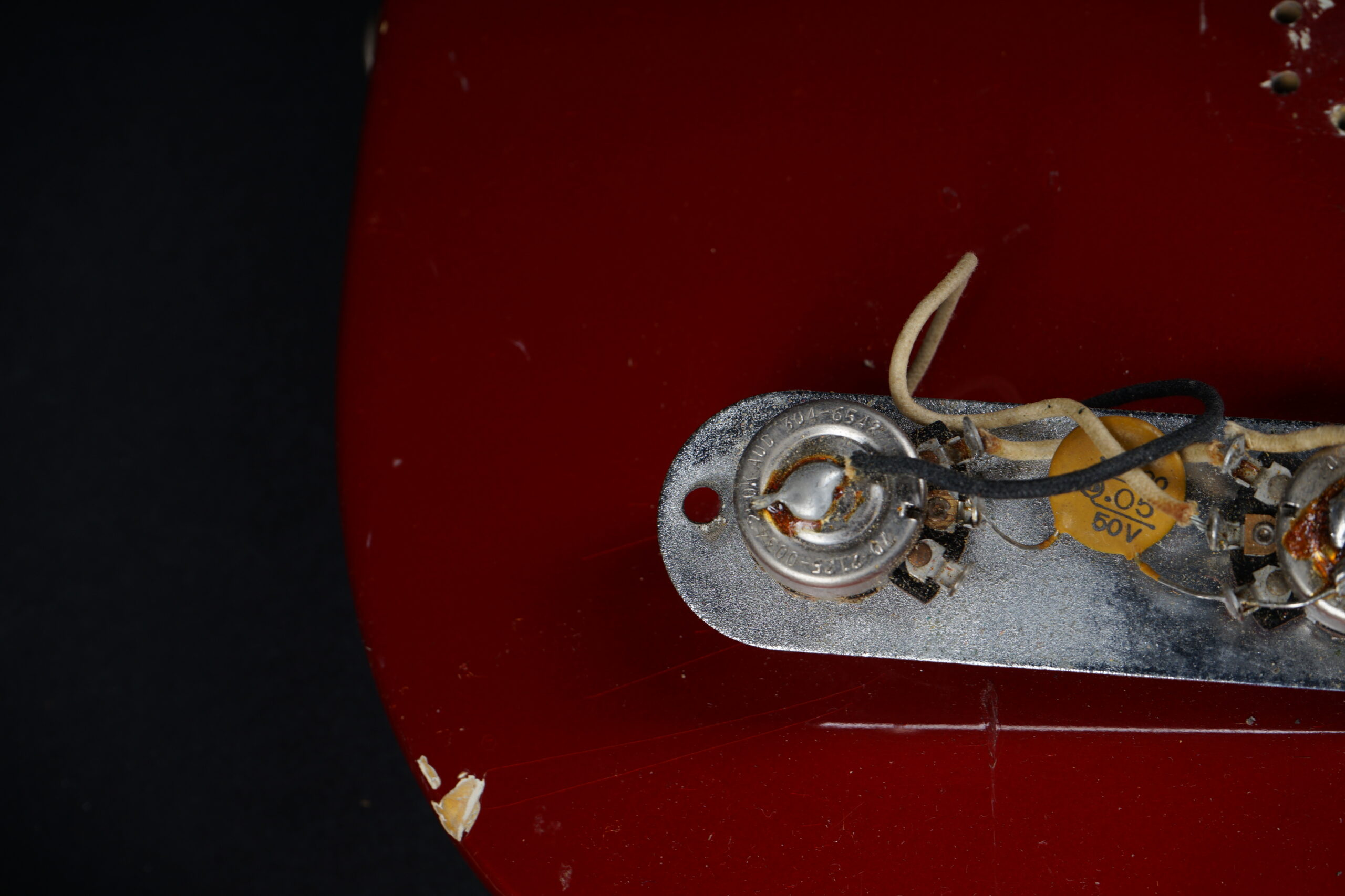 1965 Fender Telecaster – Candy Apple Red Maple Cap Neck