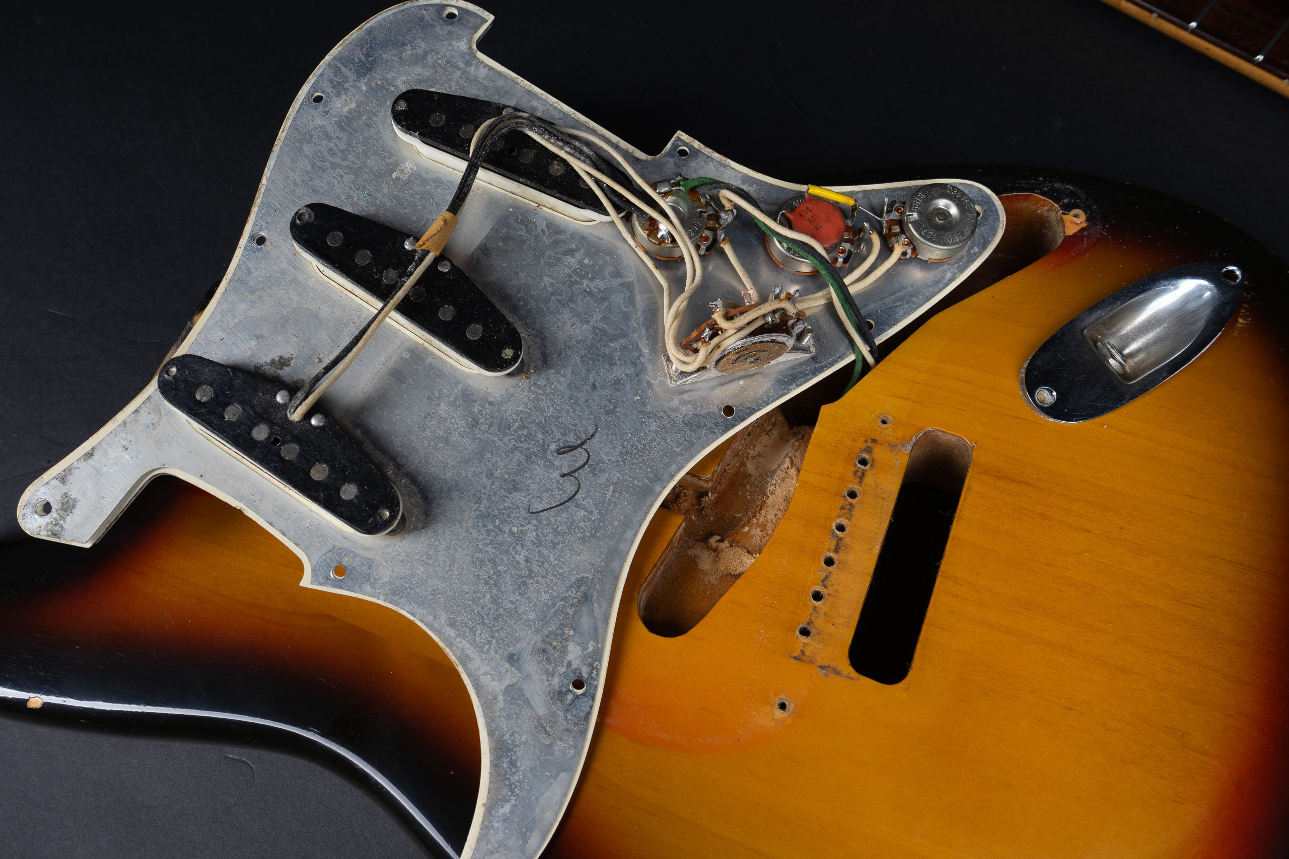 1968 Fender Stratocaster – Sunburst