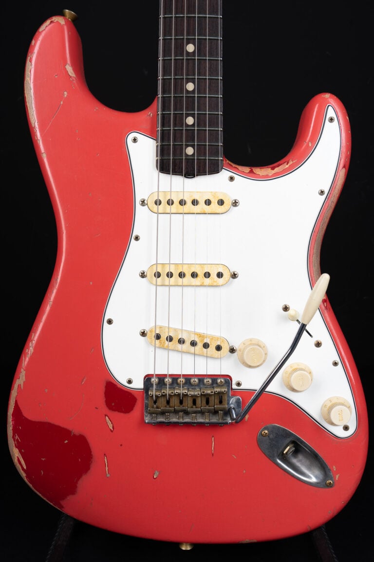 Fender GuitarPoint Hall of Fame Masterbuilt Austin MacNutt 1961 Stratocaster Heavy Relic  – Fiesta Red over Dakota Red