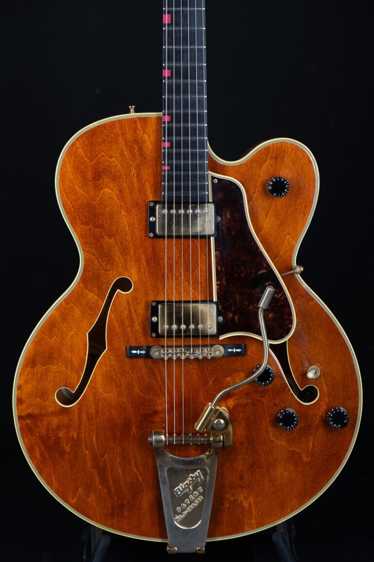 1989 Gibson Chet Atkins Country Gentleman – Walnut Brown