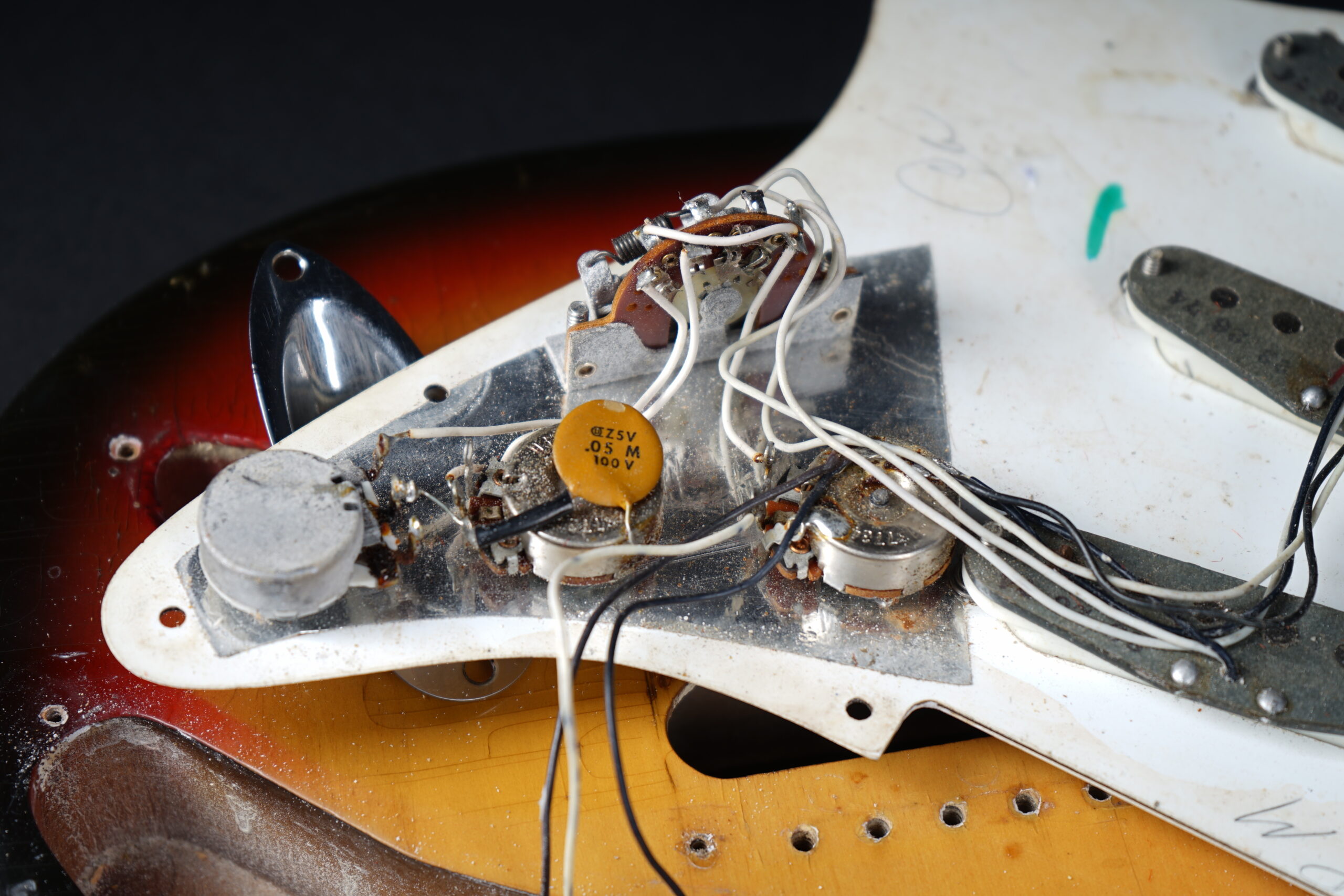 1974 Fender Stratocaster – Sunburst
