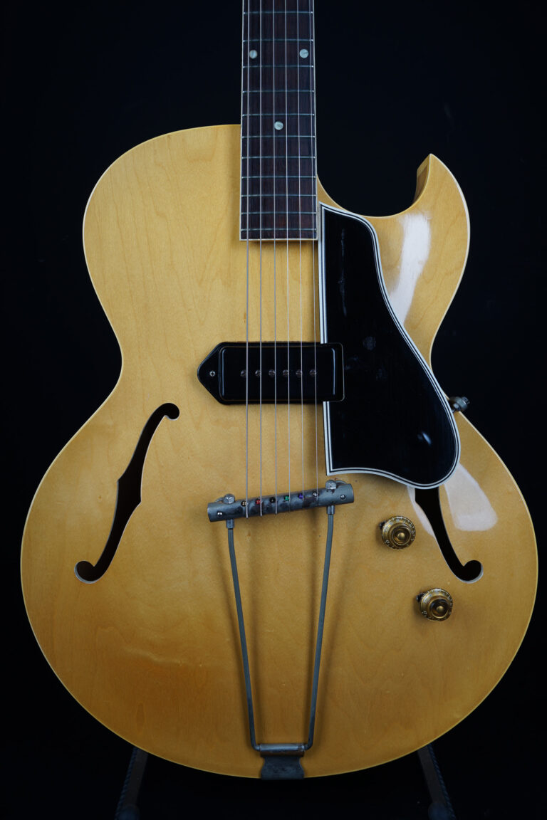 1957 Gibson ES-225T – Natural