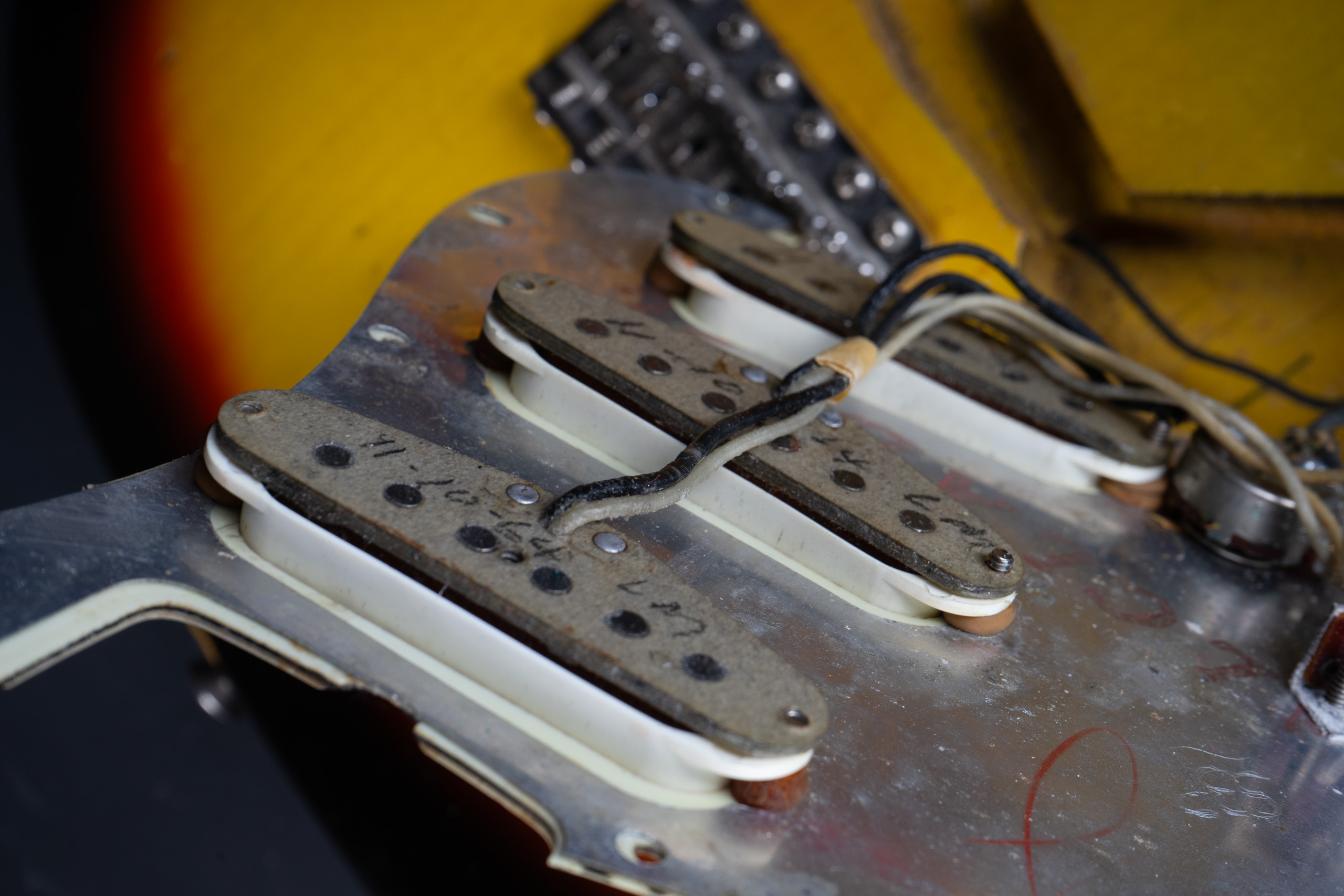 1964 Fender Stratocaster – Sunburst