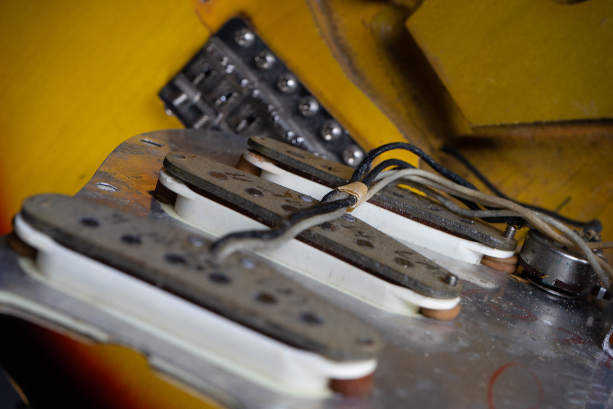 1964 Fender Stratocaster – Sunburst