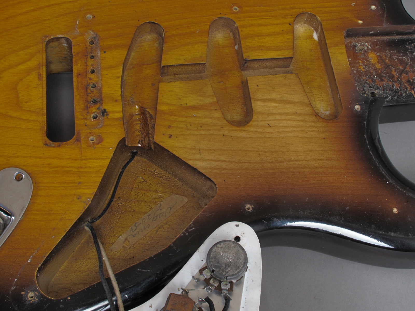1954 Fender Stratocaster – Sunburst …exc+