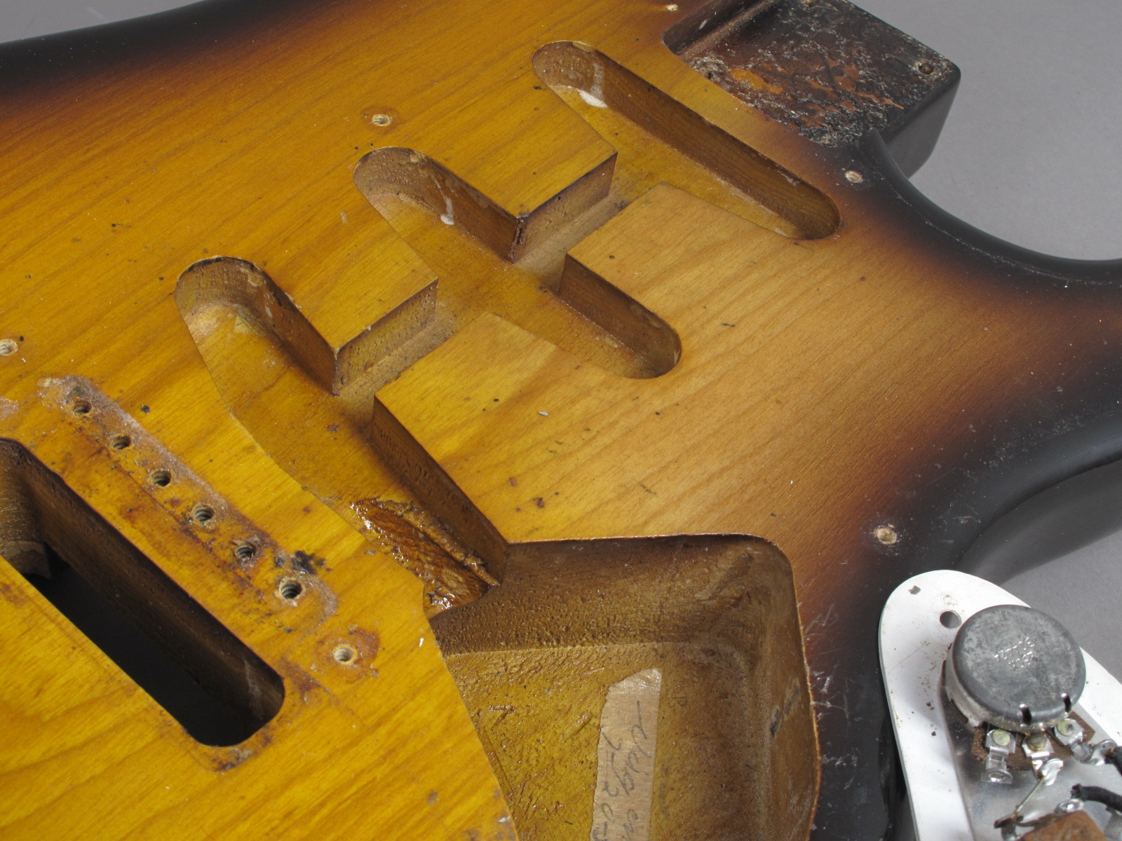 1954 Fender Stratocaster – Sunburst …exc+
