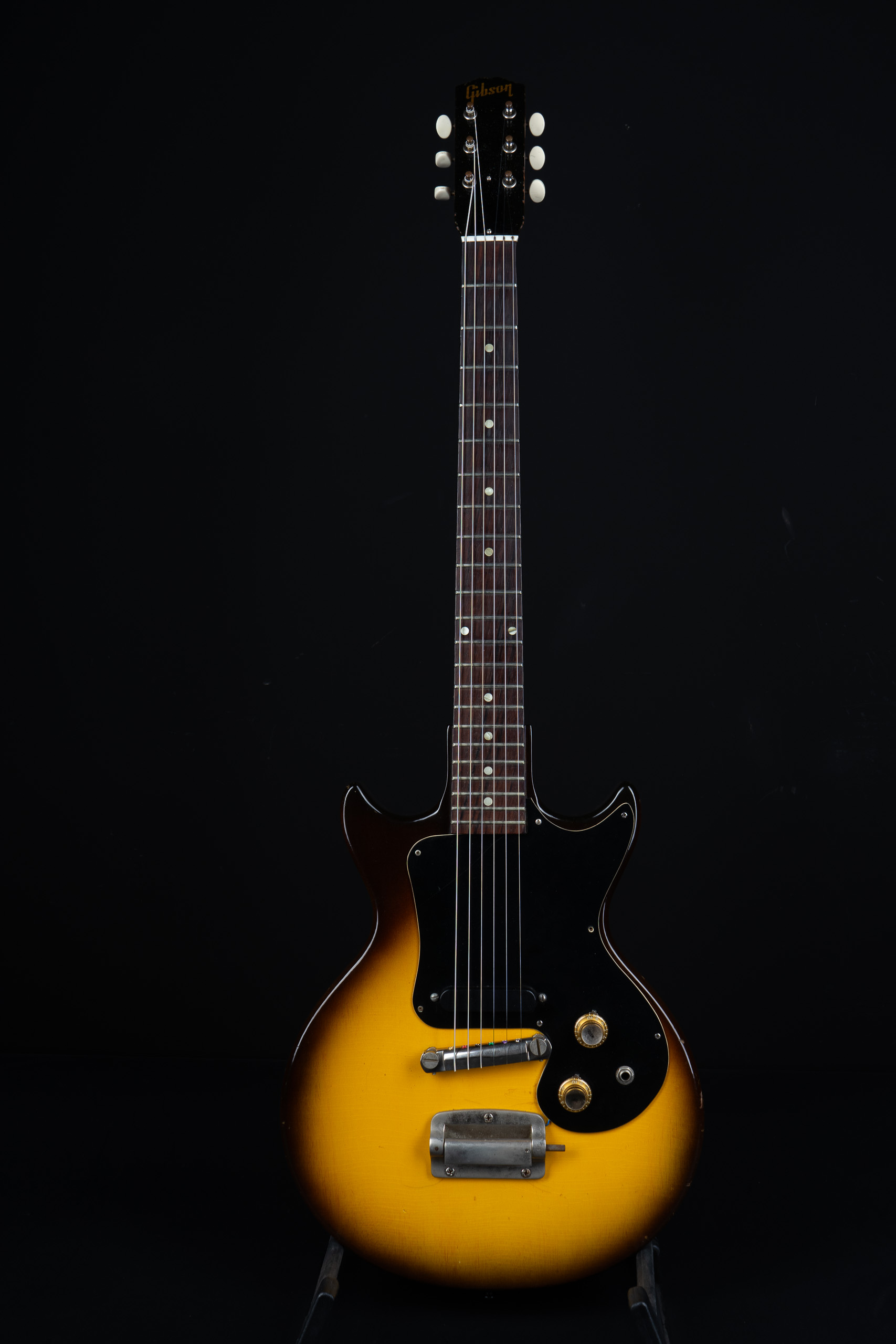 1962 Gibson Melody Maker - Sunburst - GuitarPoint
