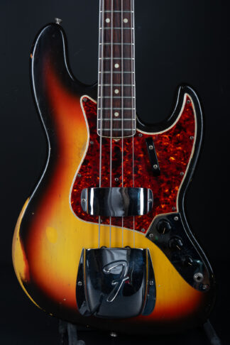 1966 Fender Jazz Bass - Sunburst