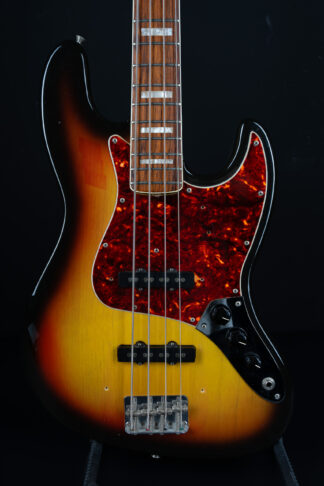 1968 Fender Jazz Bass - Sunburst