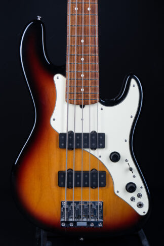 2003 Fender Roscoe Beck V - Sunburst