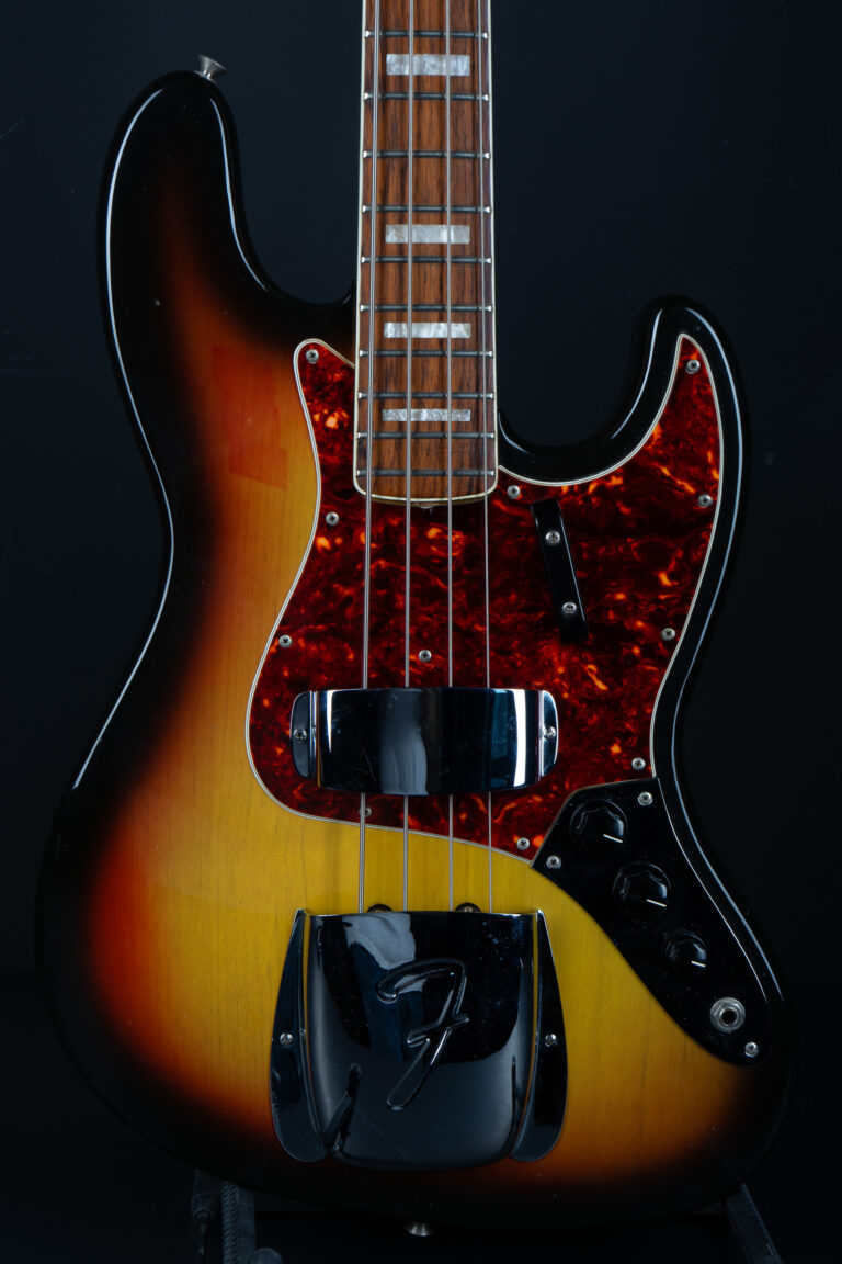 1968 Fender Jazz Bass – Sunburst