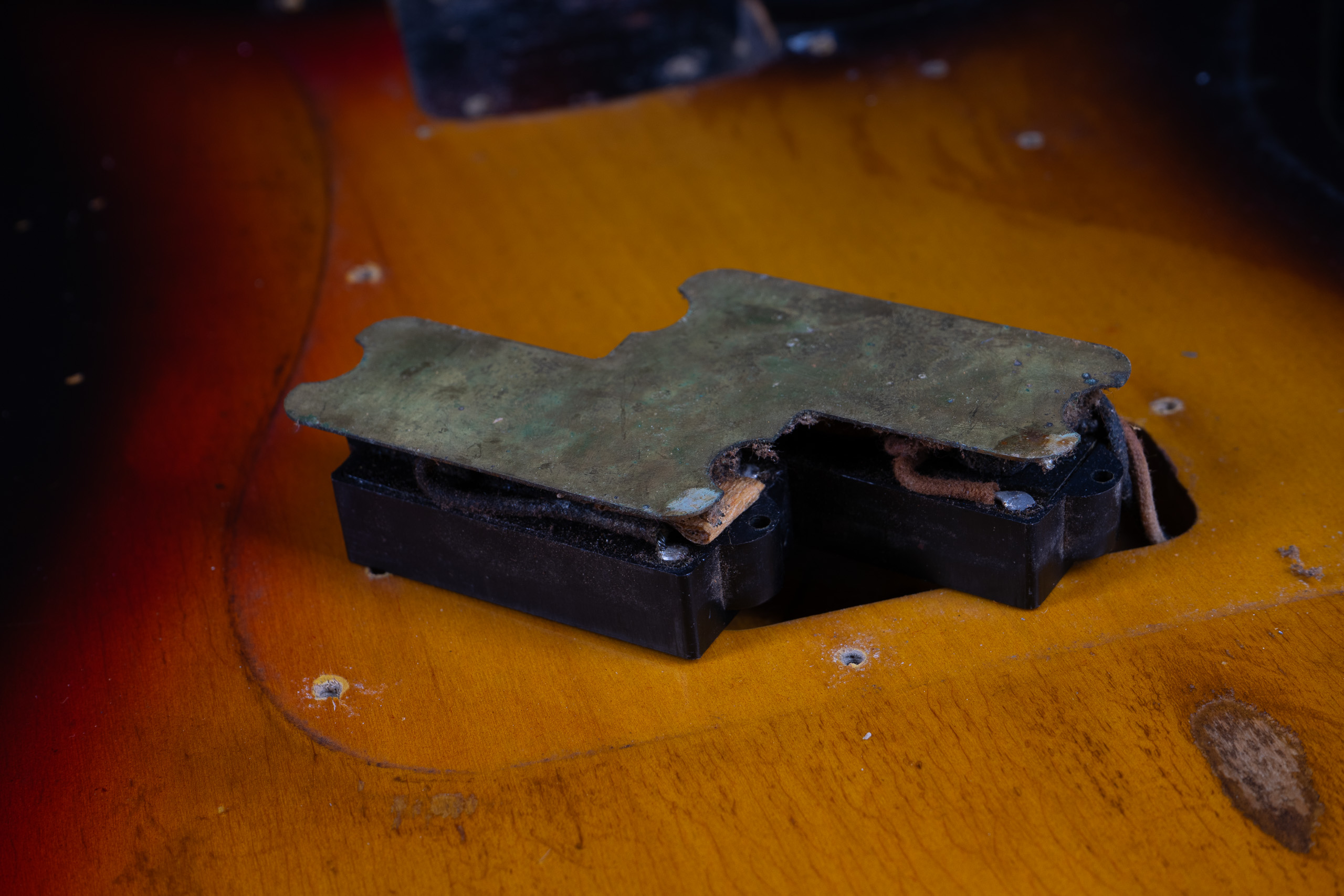 1962 Fender Precision Bass – Sunburst