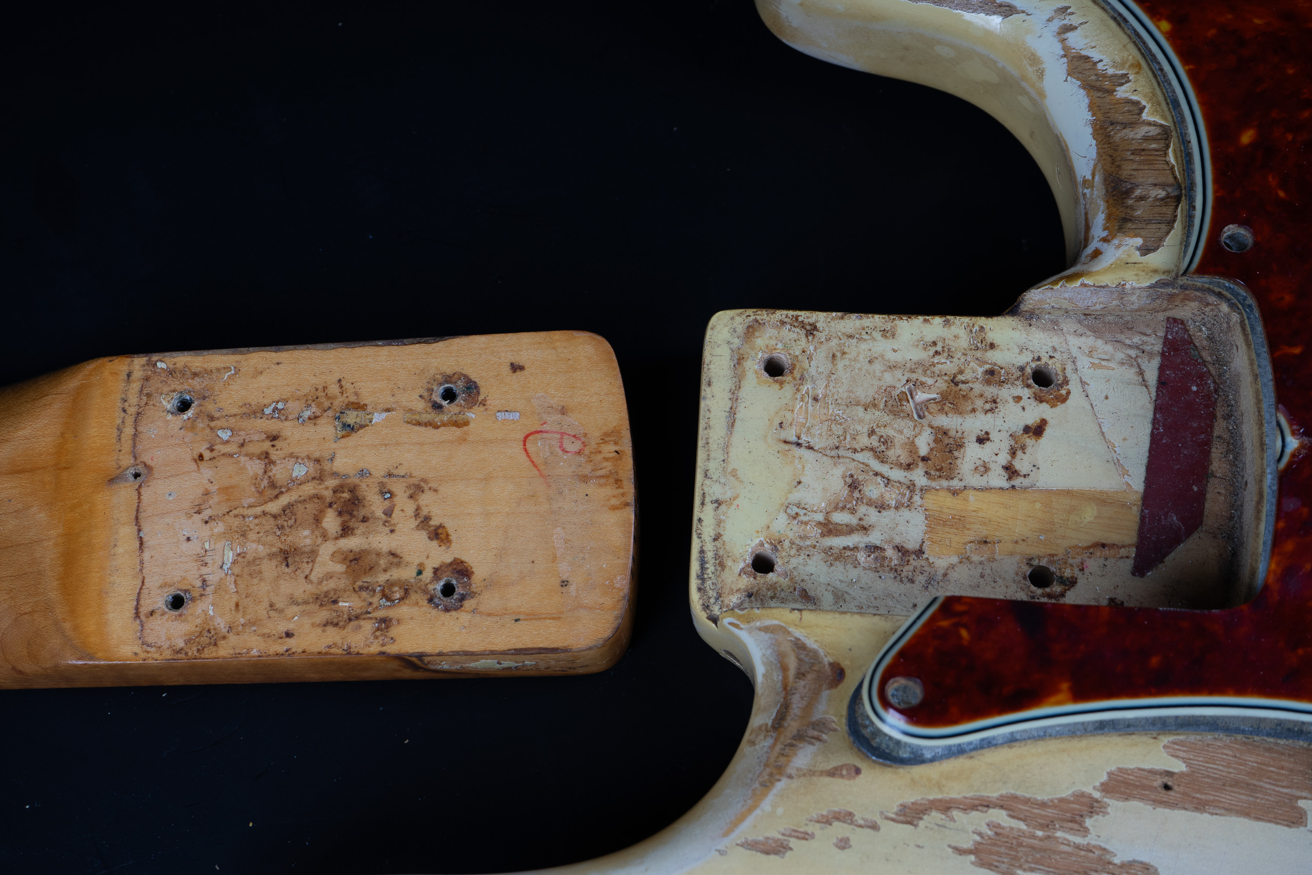 1963 Fender Precision Bass – Blonde
