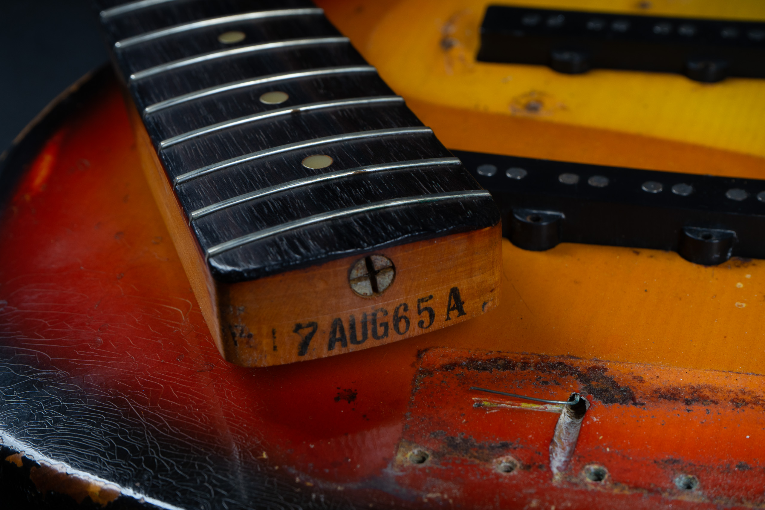 1965 Fender Jazz Bass – Sunburst