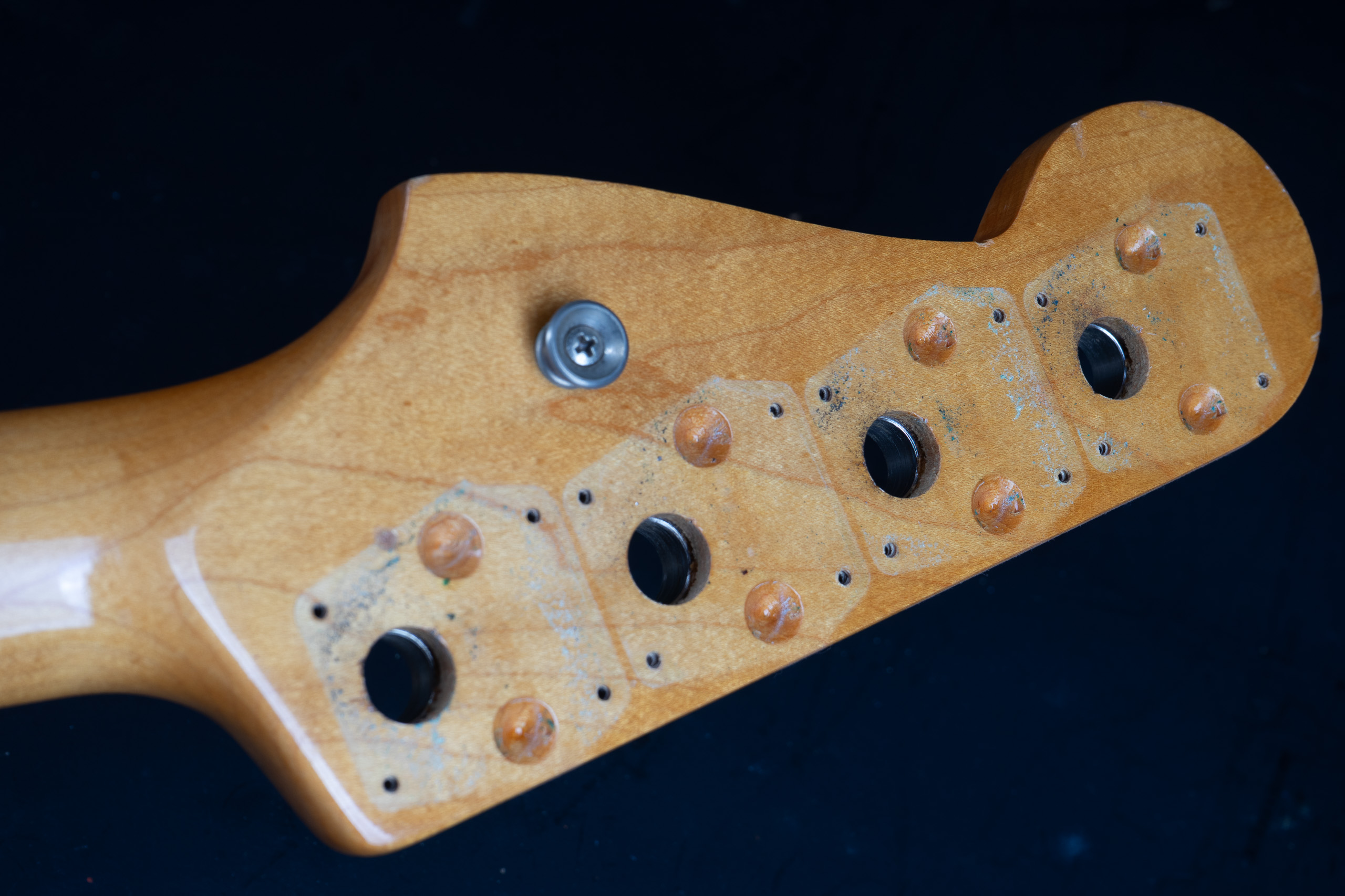 1965 Fender Precision Bass – Olympic White