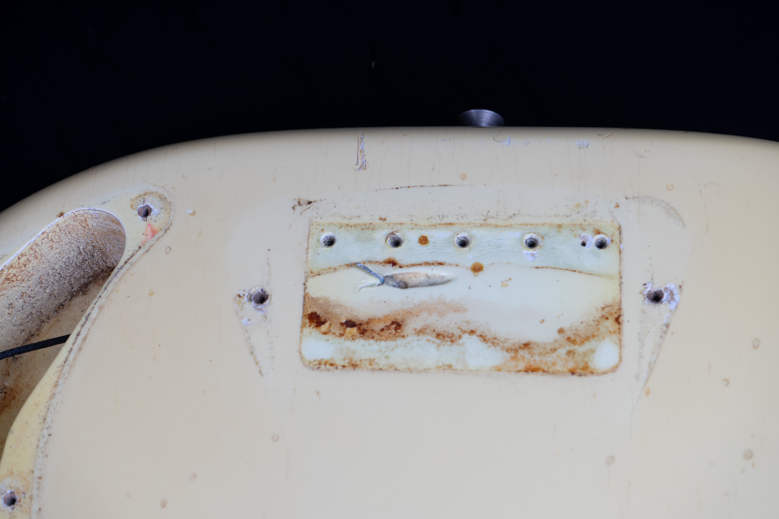 1965 Fender Precision Bass – Olympic White