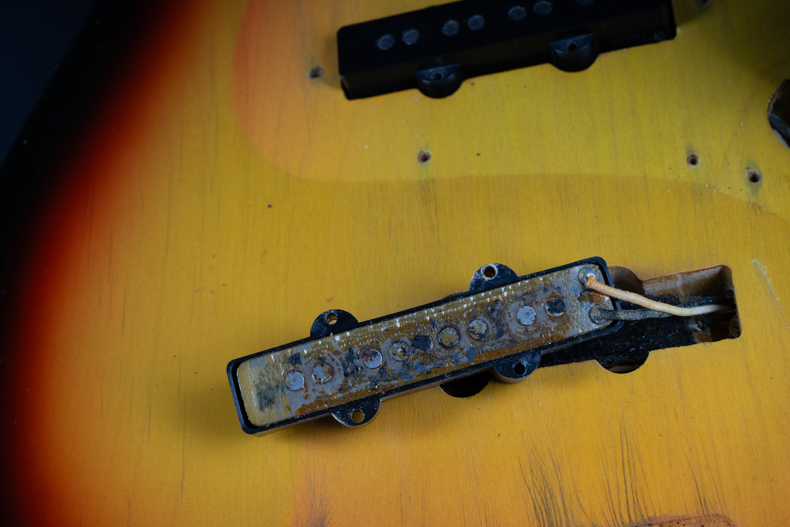 1966 Fender Jazz Bass – Sunburst