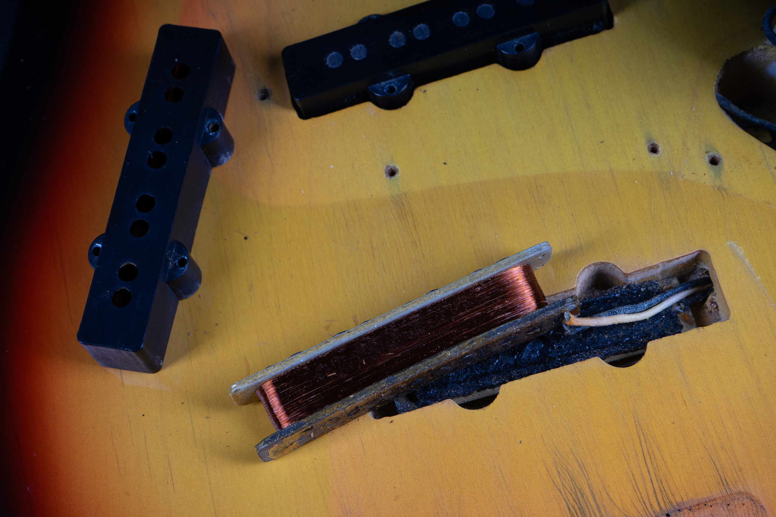 1966 Fender Jazz Bass – Sunburst